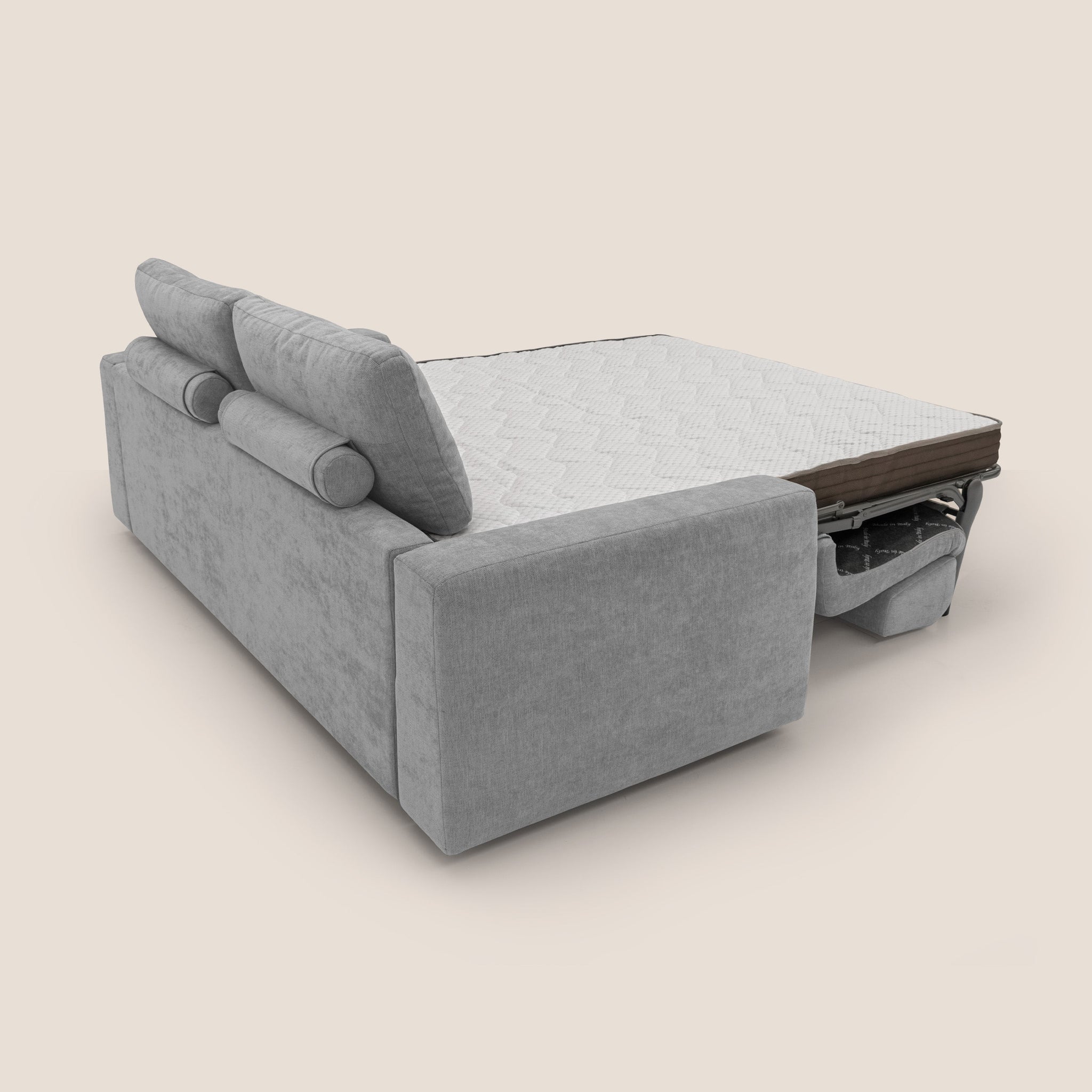 Freia Minimales Schlafsofa mit h15 cm Matratze und weichen Rückenlehnen aus wasserfestem Stoff T14