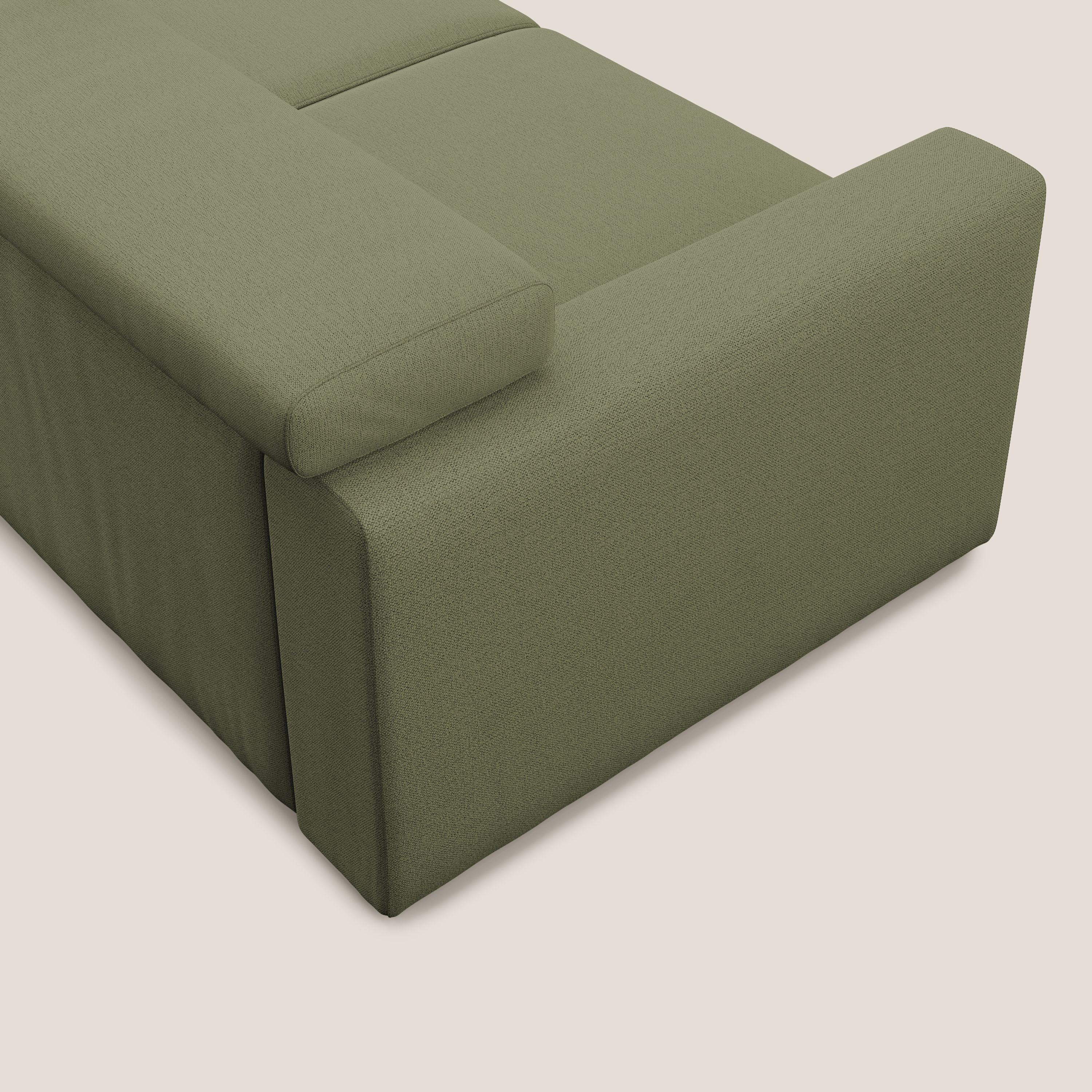 Dylan divano allungabile con pouf estraibile poggiapiedi in tessuto fiammato simil cotone impermeabile T19 verde - divani.store