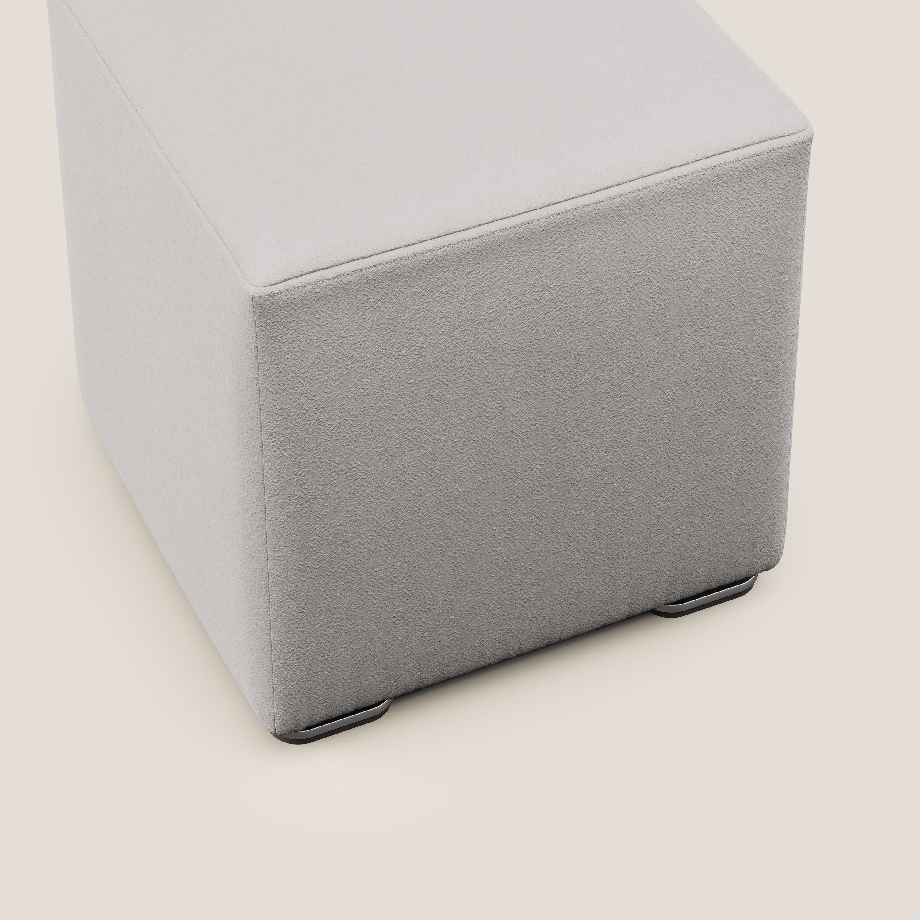Cube pouf in microfibra smacchiabile T11 grigio chiaro - divani.store