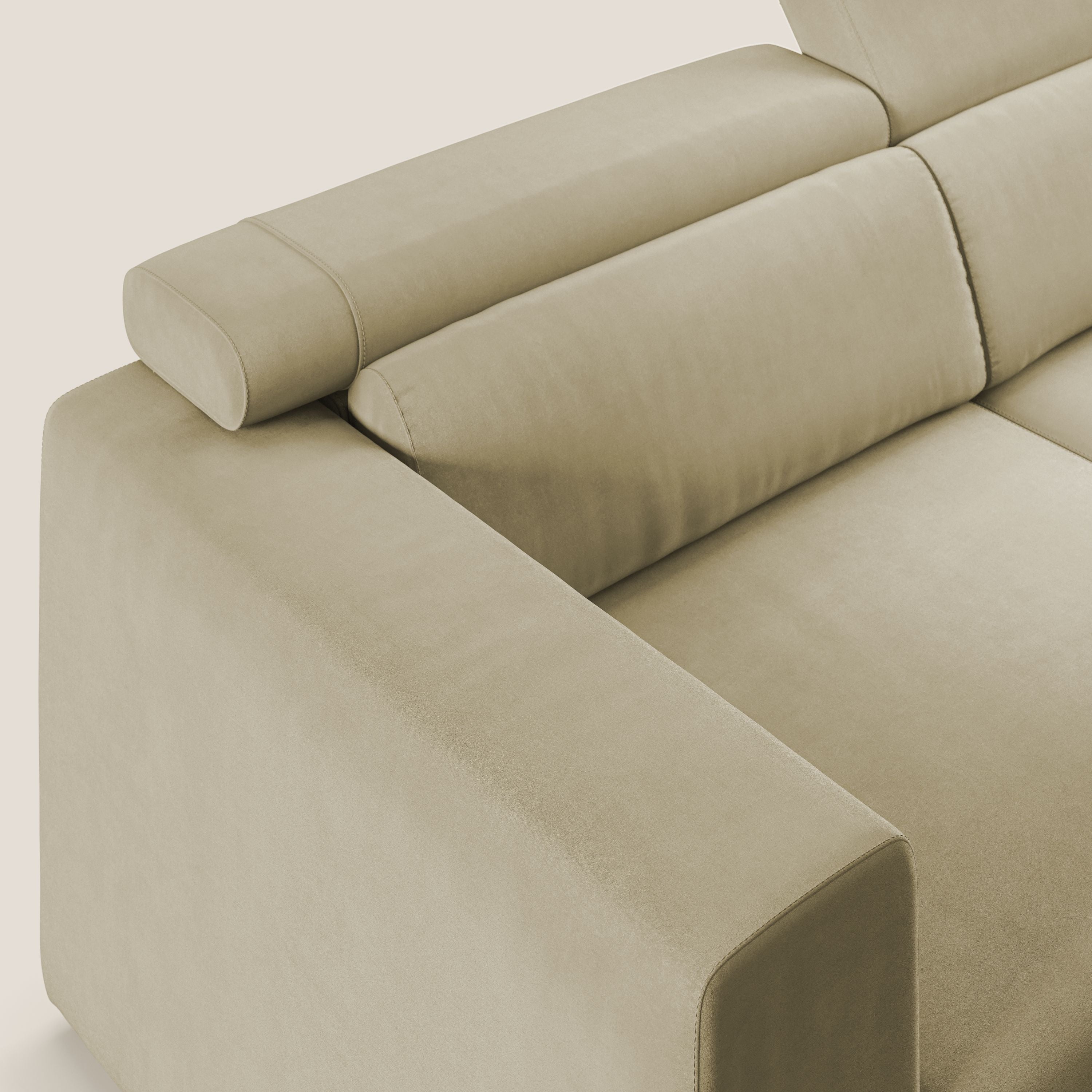 Vegas divano con poggiatesta reclinabili in microfibra smacchiabile T11 beige - divani.store