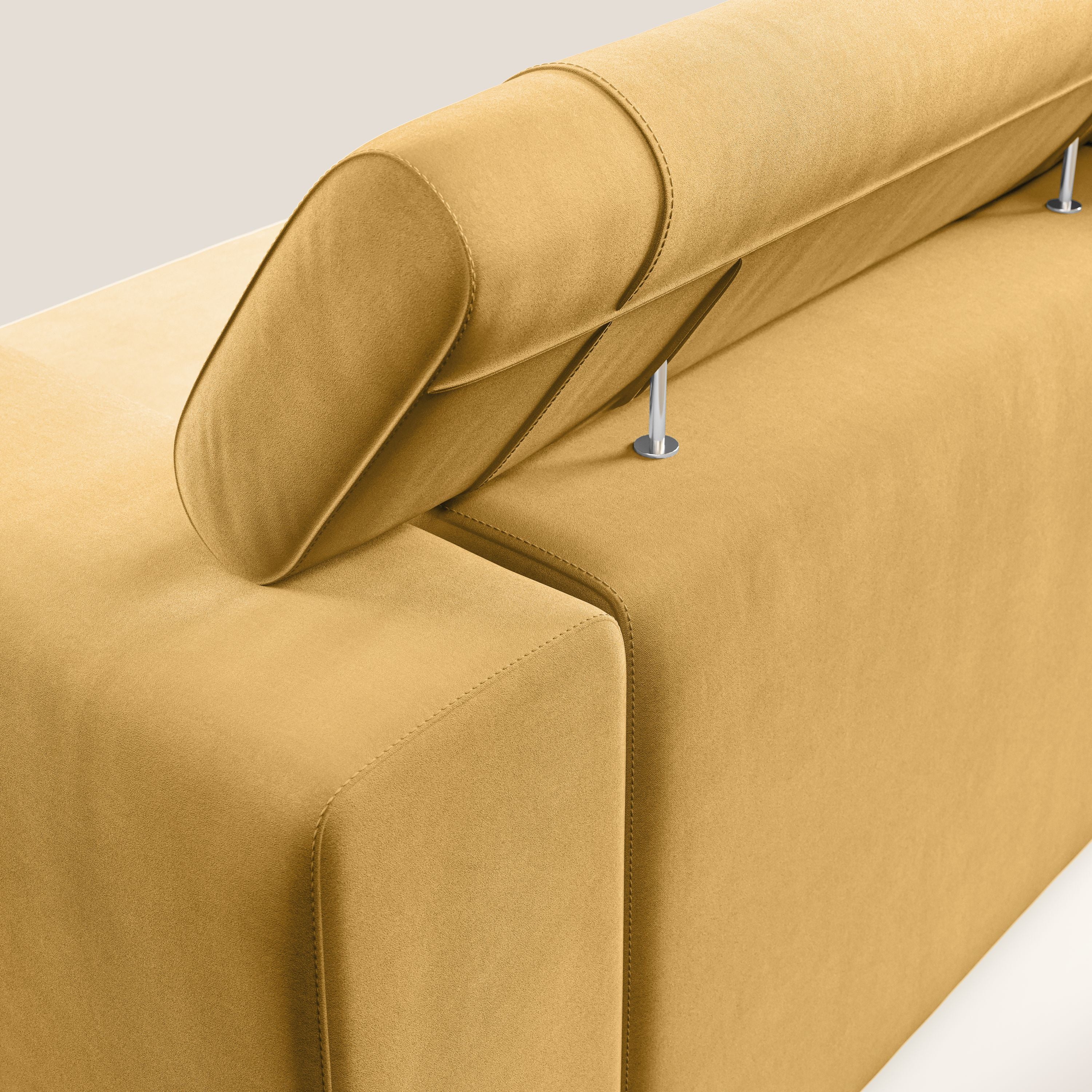 Vegas divano con poggiatesta reclinabili in microfibra smacchiabile T11 giallo - divani.store