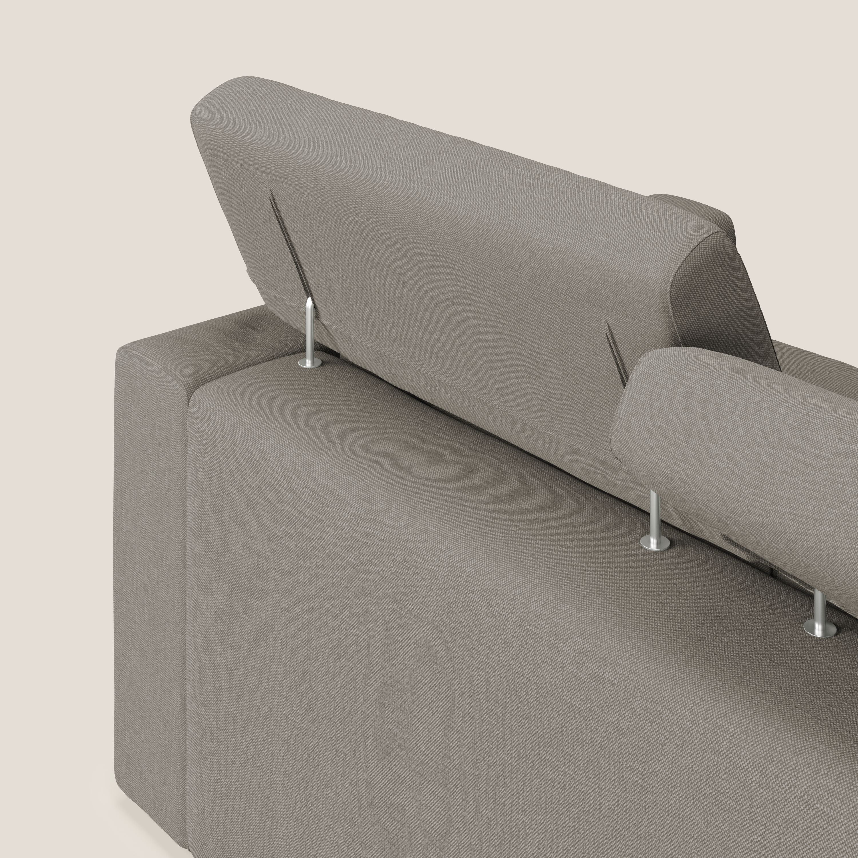 Dylan divano a 3 sedute con pouf estraibile poggiapiedi in tessuto simil cotone impermeabile T13 tortora - divani.store