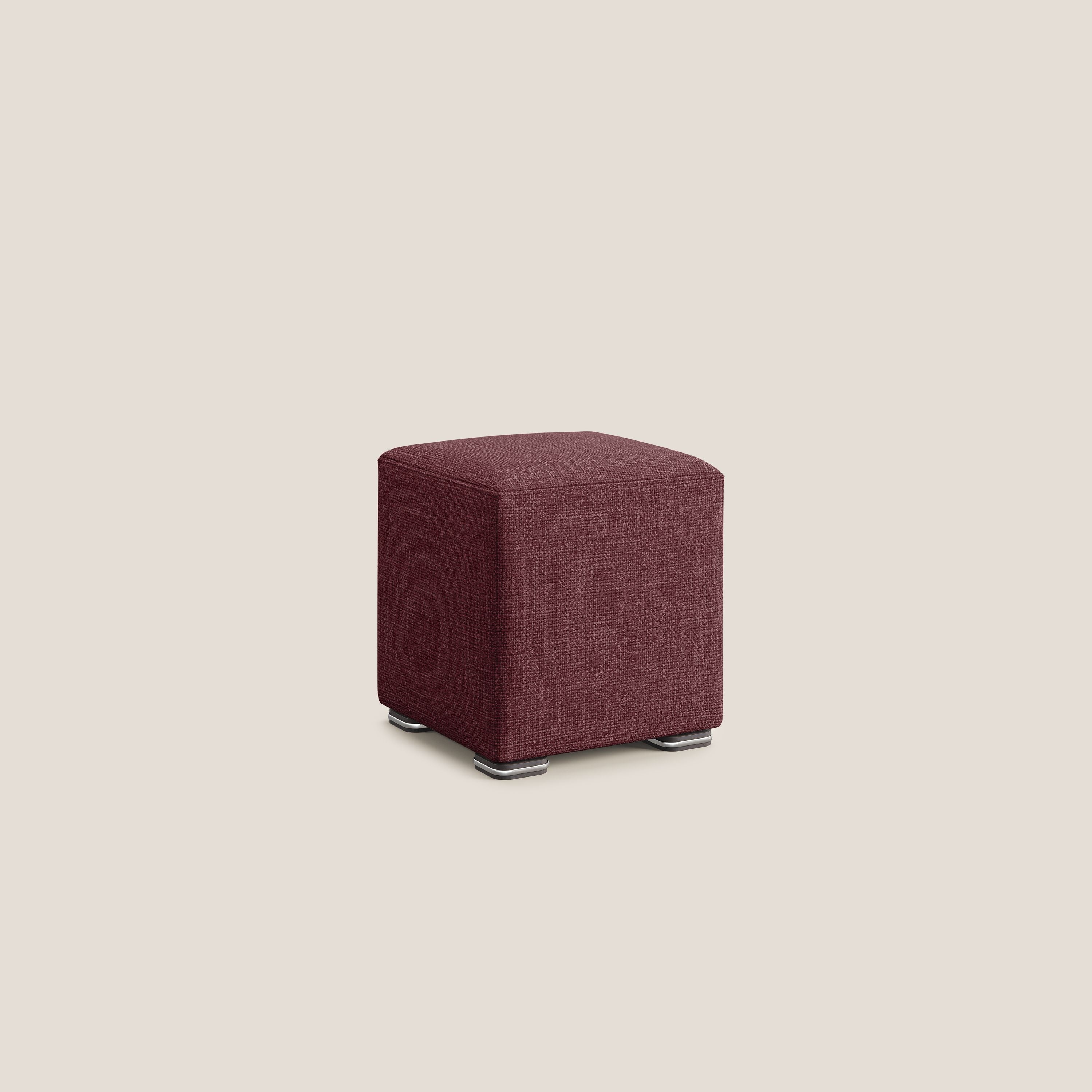 Cube pouf in morbido tessuto impermeabile ad intreccio melangiato T06 rosso - divani.store