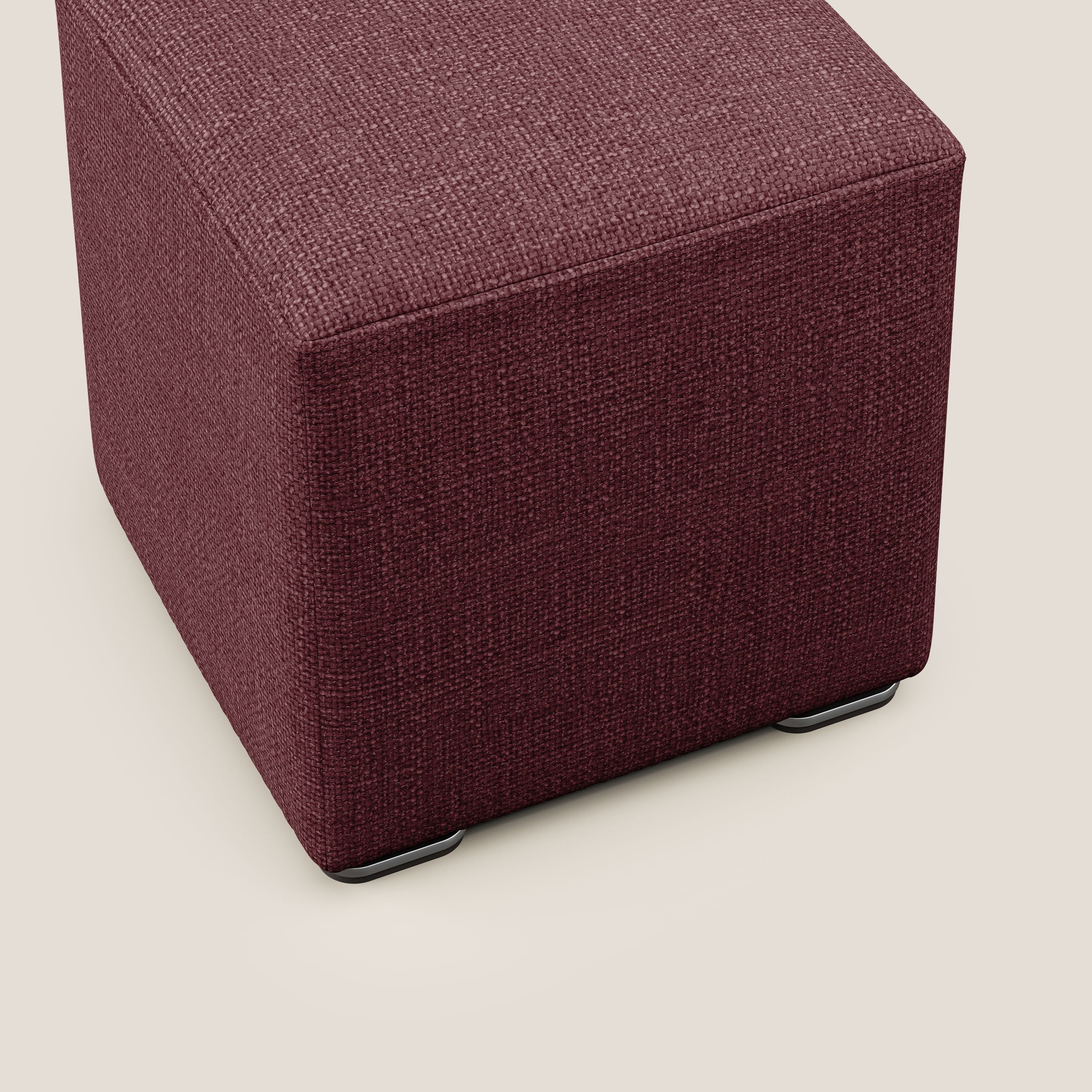 Cube pouf in morbido tessuto impermeabile ad intreccio melangiato T06 rosso - divani.store