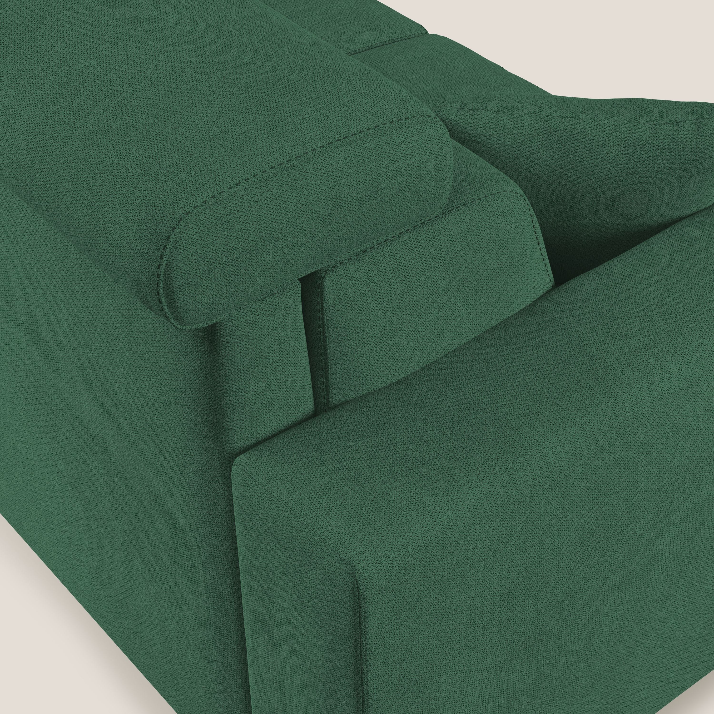 Pegaso divano letto angolare con poggiatesta reclinabili e rivestimento impermeabile T02 verde - divani.store