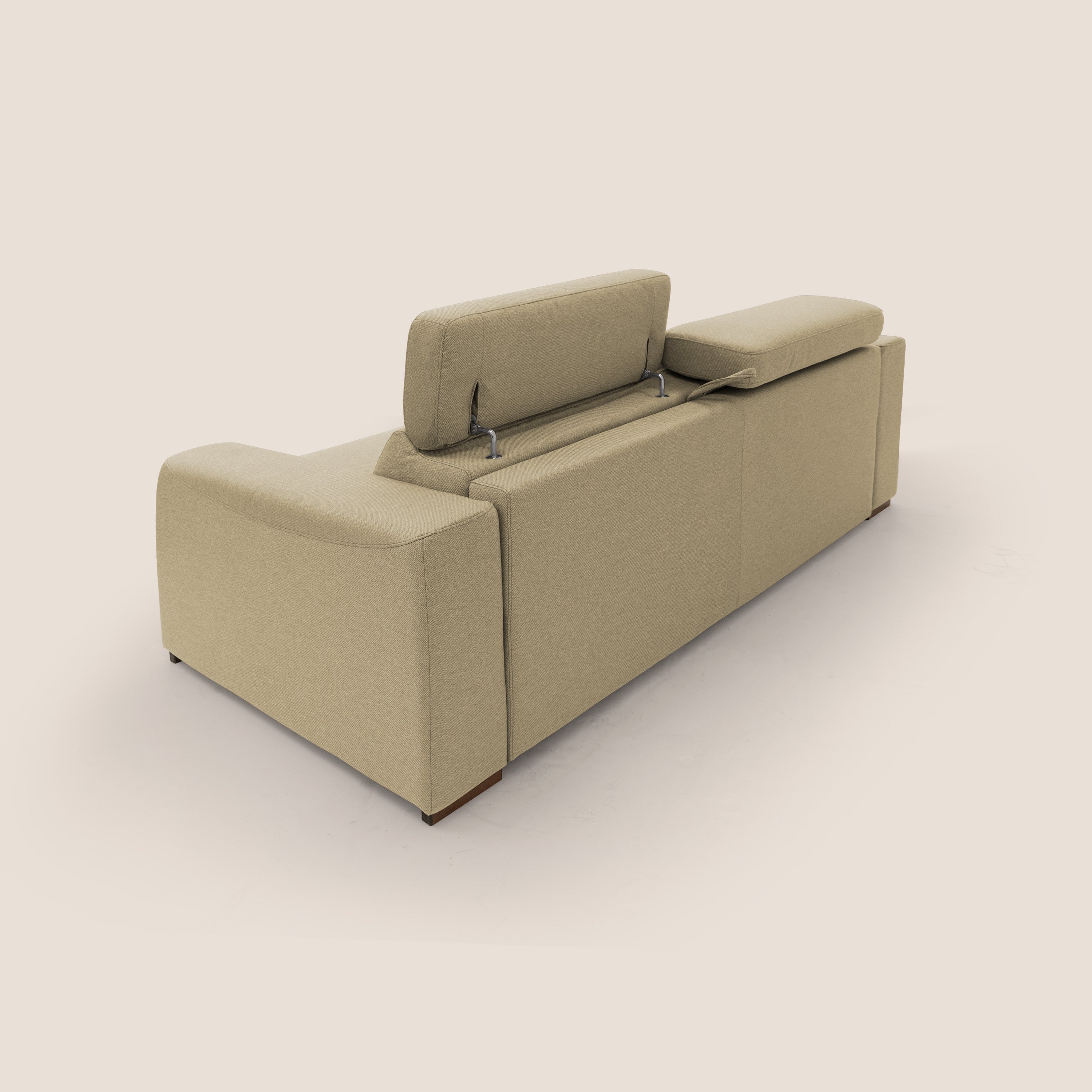 Poseidon Schlafsofa mit elektrischem Relaxmechanismus aus wasserfestem, abwaschbarem Stoff T05 kamel