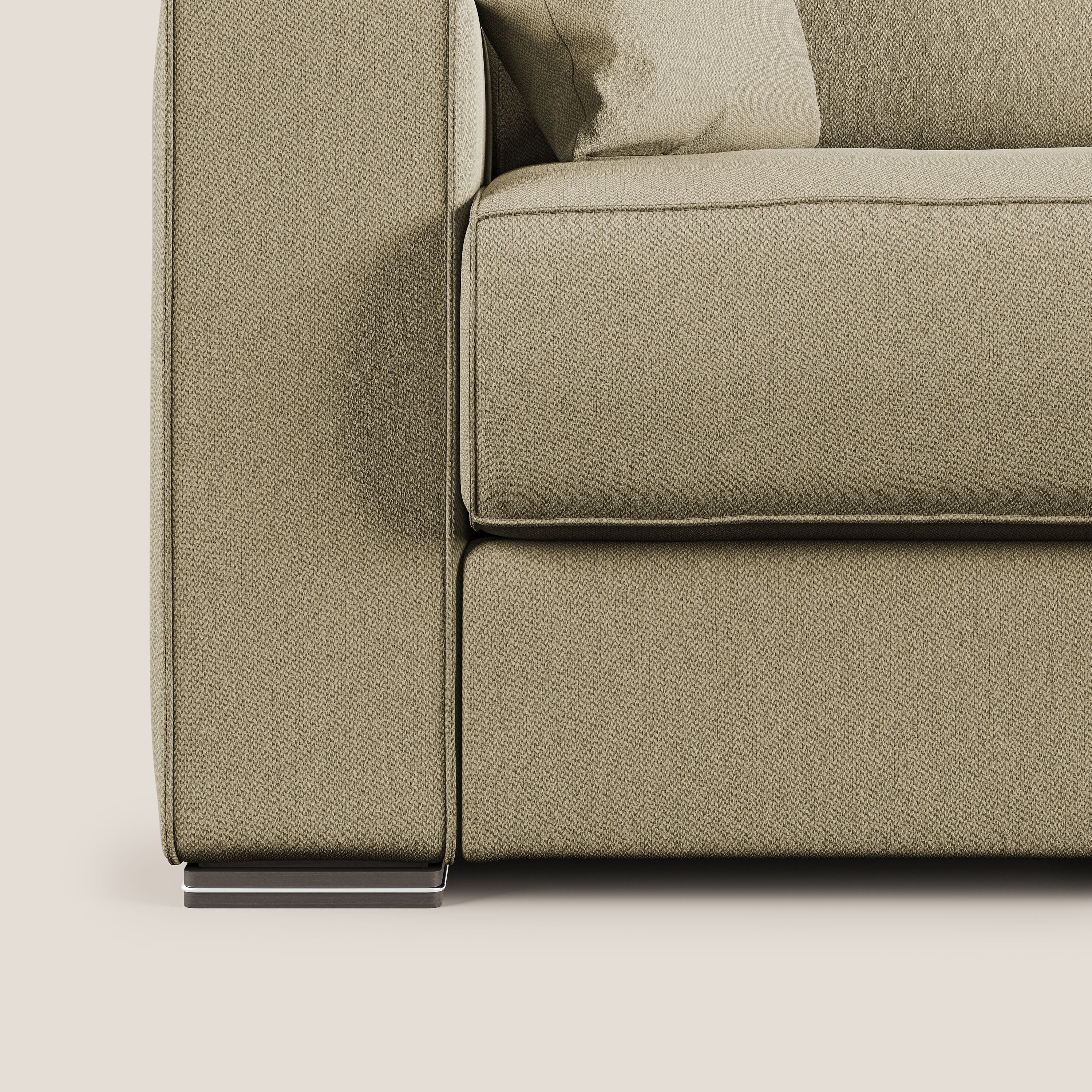 Dream Divano letto moderno dai morbidi cuscini in tessuto smacchiabile T05 cammello - divani.store