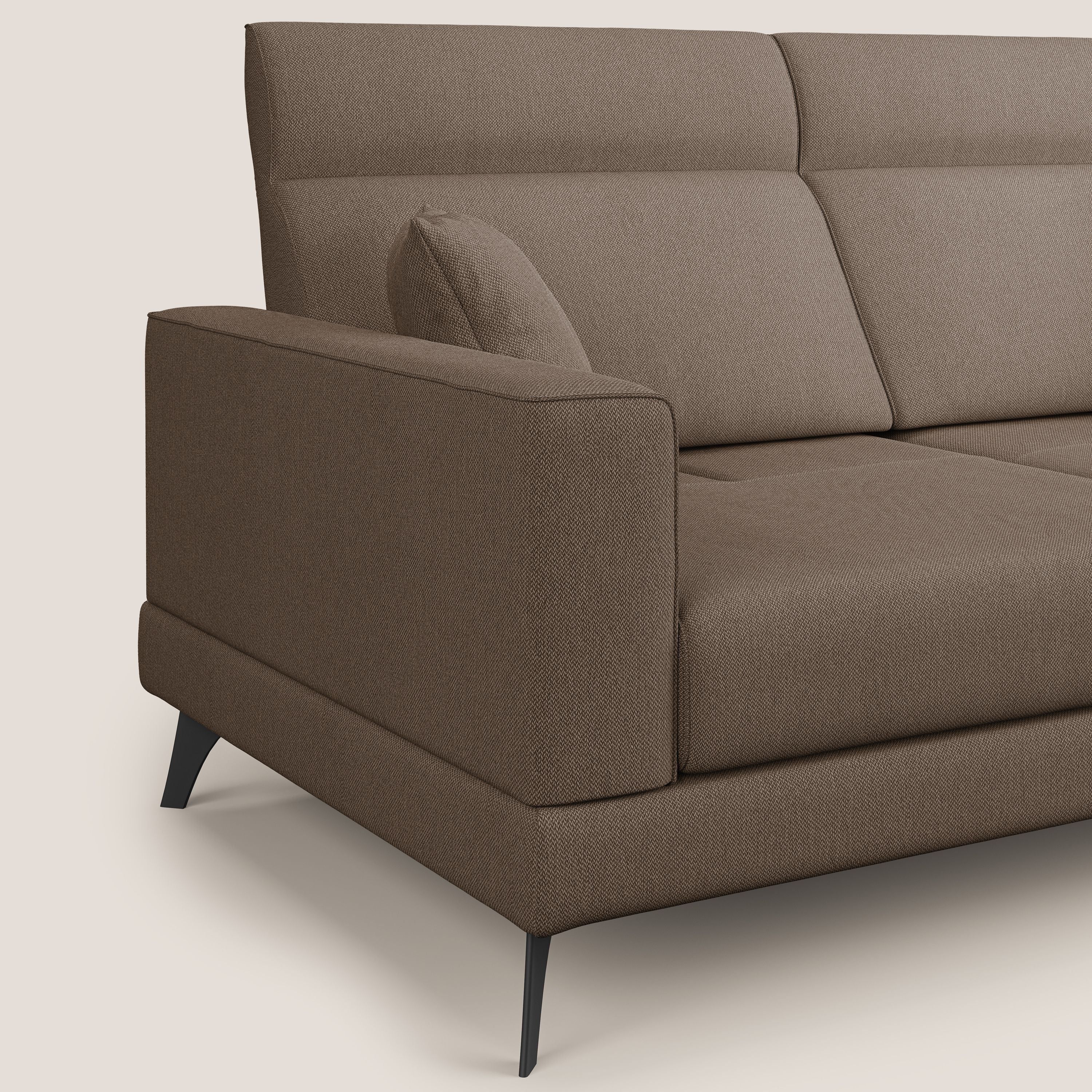 Slide Divano con schienali traslanti e poggiatesta in tessuto smacchiabile T05 marrone - divani.store