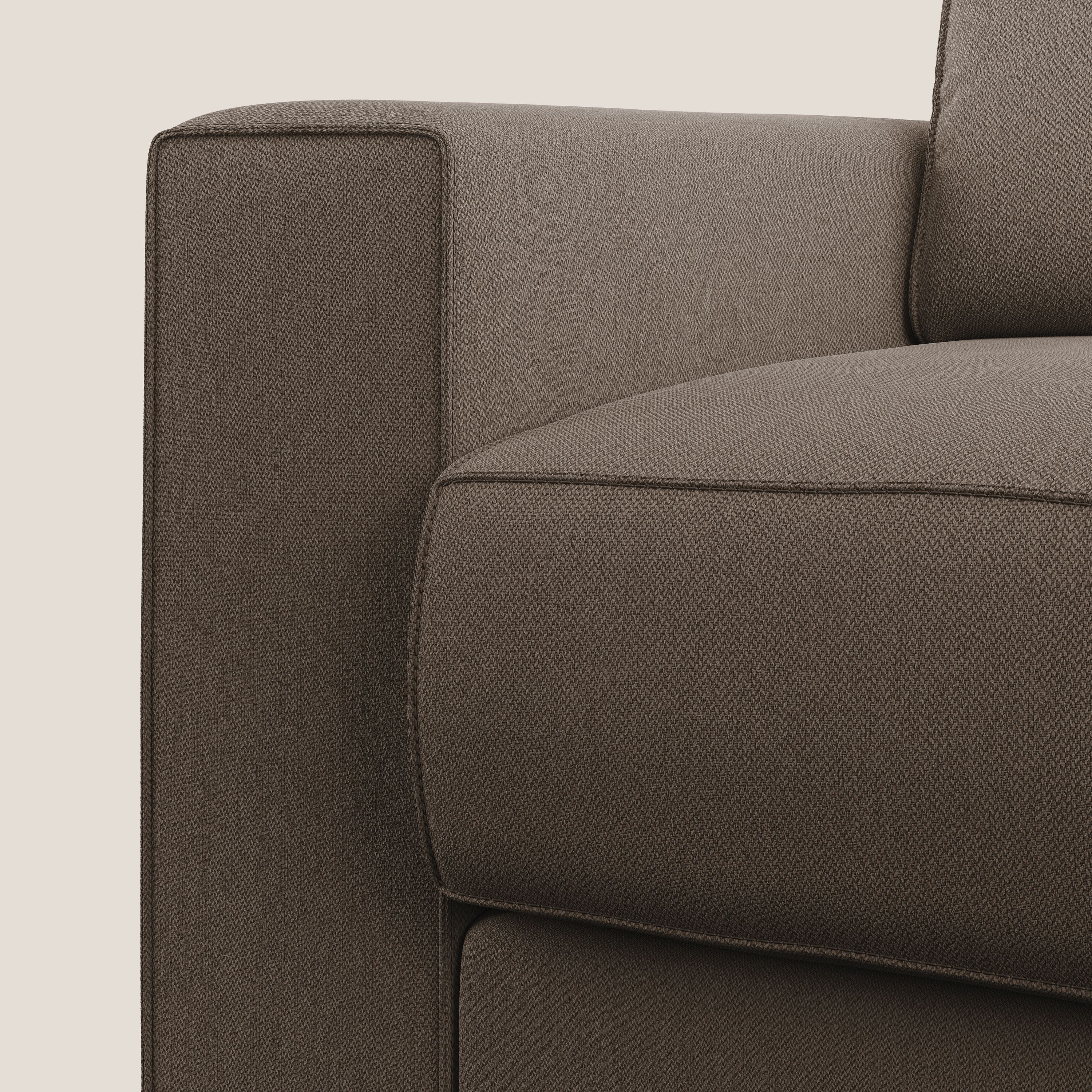 Dream poltrona letto in tessuto smacchiabile T05 marrone - divani.store