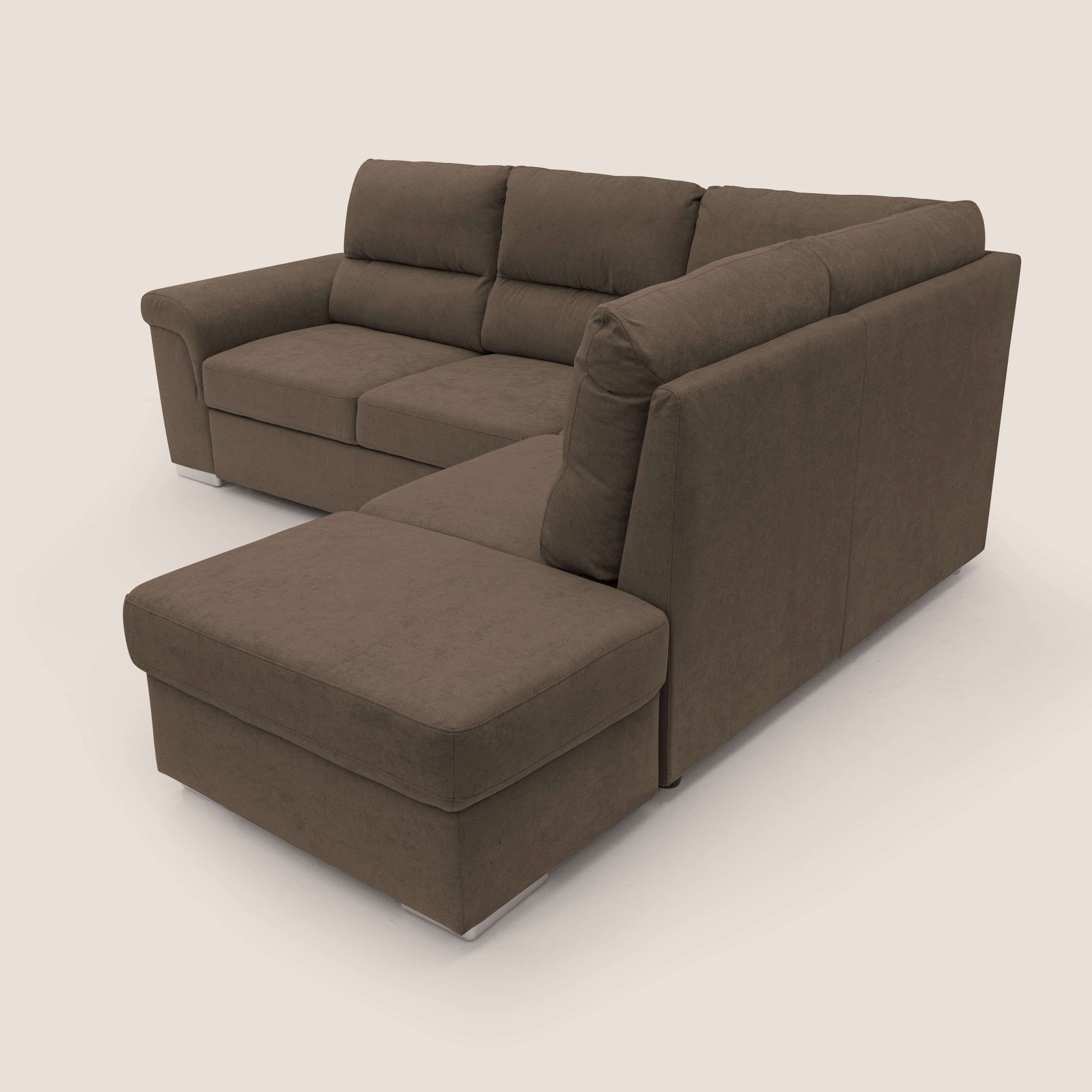 Minerva divano angolare con estraibile a cassettone e pouf contenitore in tessuto morbido impermeabile T02 marrone - divani.store