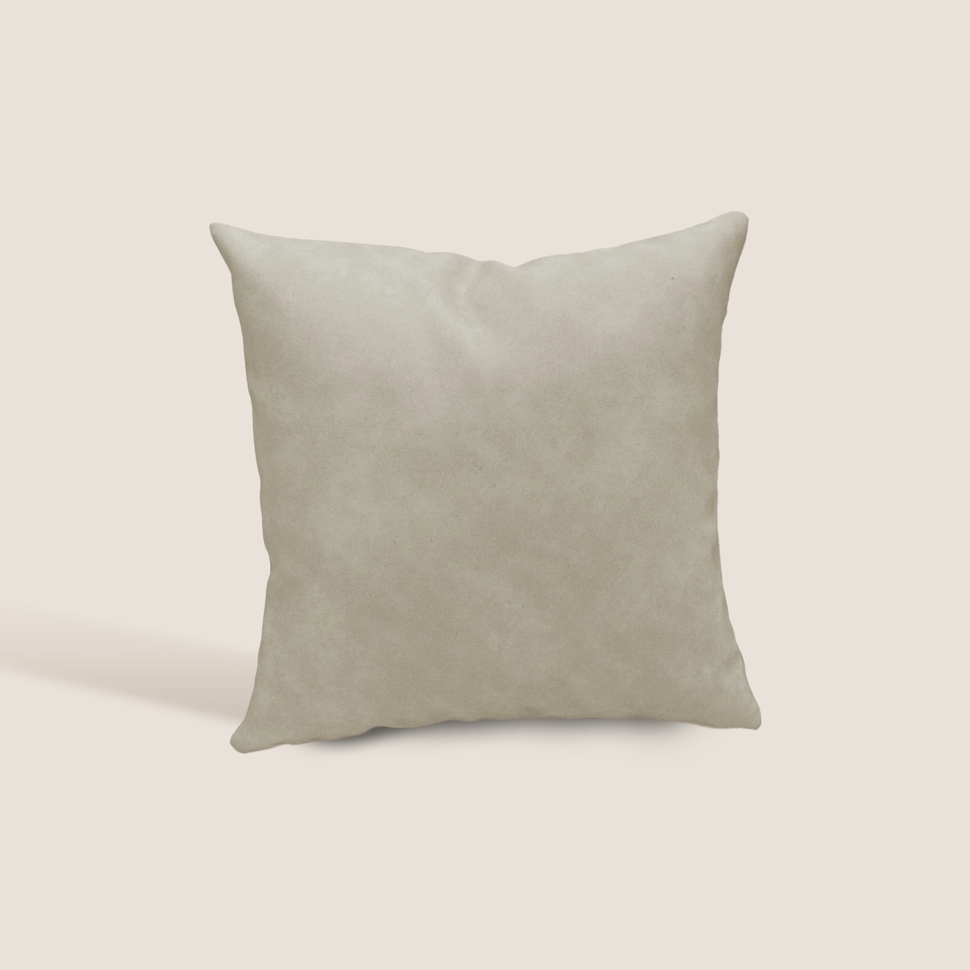Atlanta cuscino quadrato disponibile in diversi colori realizzato in ecopelle primofiore beige - divani.store