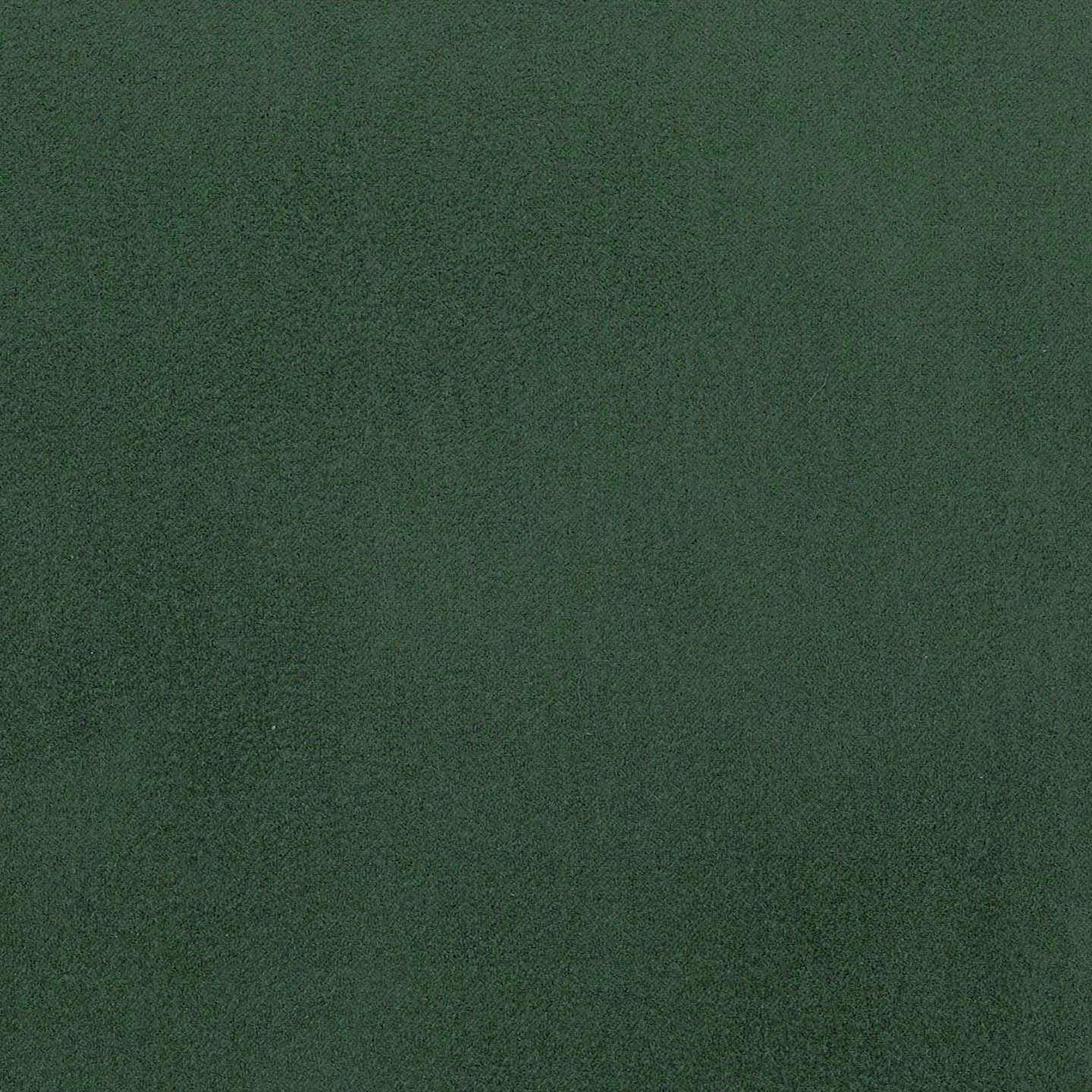 Il divano Eclipse dal design moderno di Divani.Store, in elegante microfibra smacchiabile T11, è caratterizzato da una superficie verde intenso, morbida e vellutata, con sfumature sottili e senza motivi visibili, ideale per un look contemporaneo e raffinato.