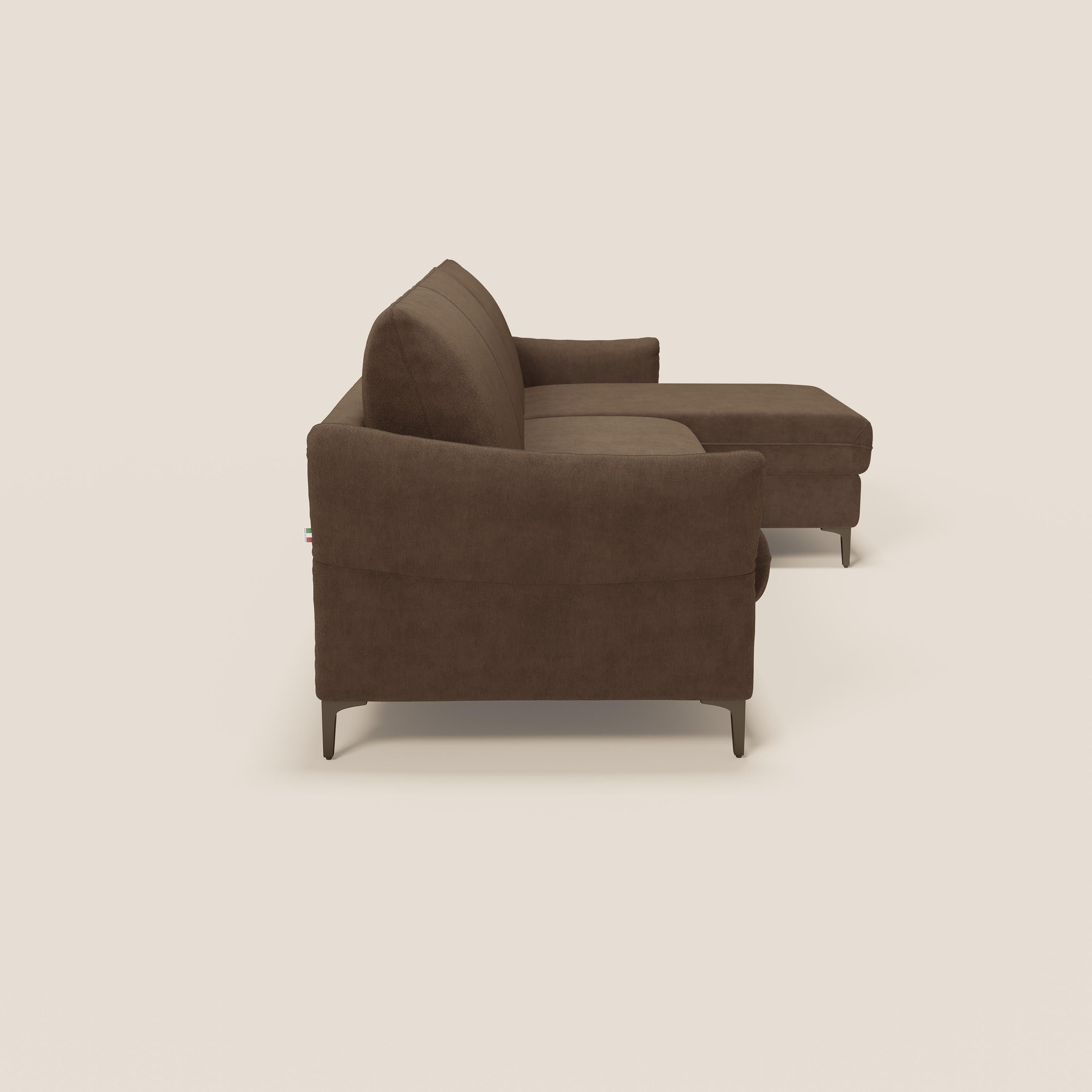 Dalia divano letto angolare con materasso alto 18 cm piedini alti e penisola contenitore in tessuto smacchiabile T17 - divani.store