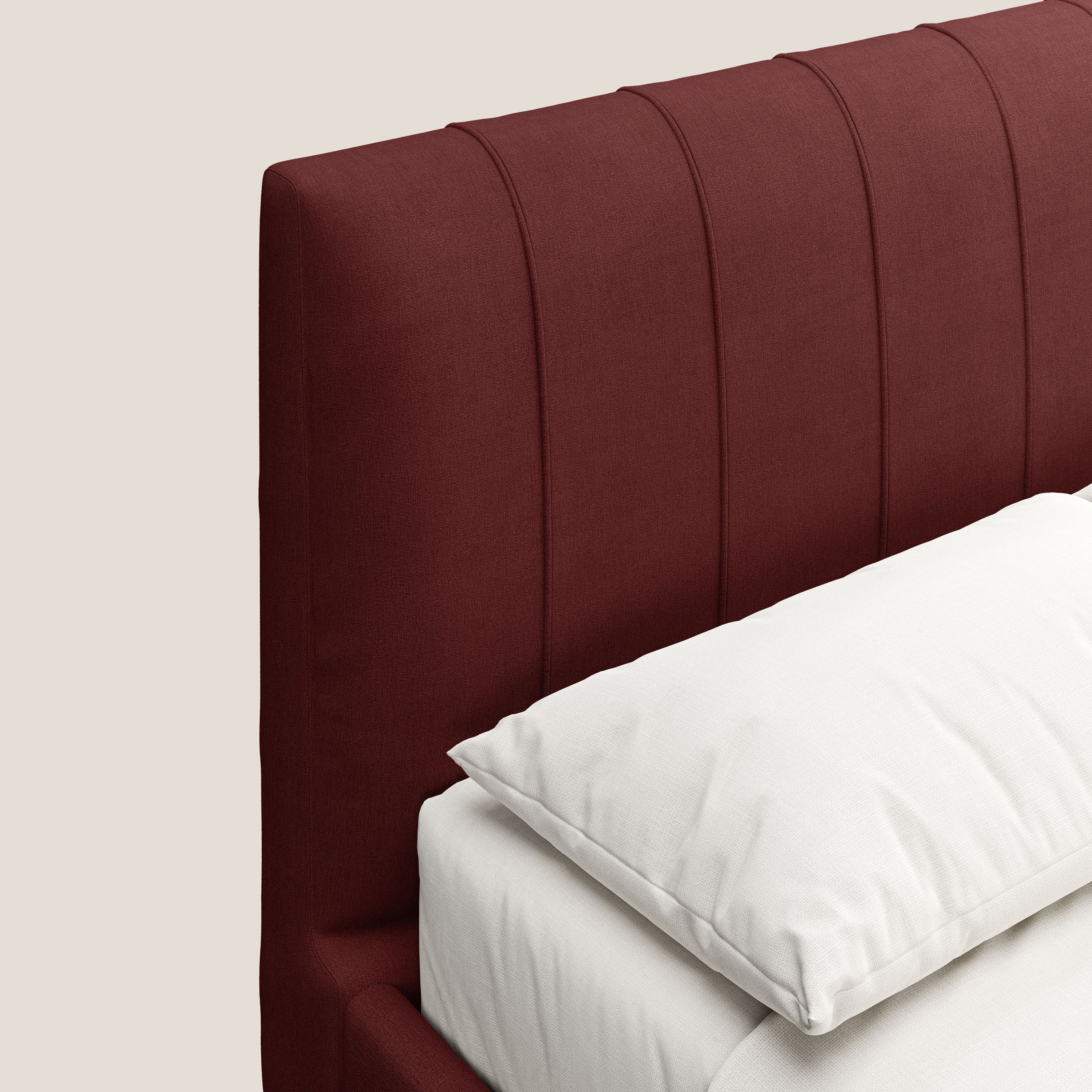 Calliope letto imbottito piedini alti completamente sfoderabile in tessuto smacchiabile T17 rosso - divani.store