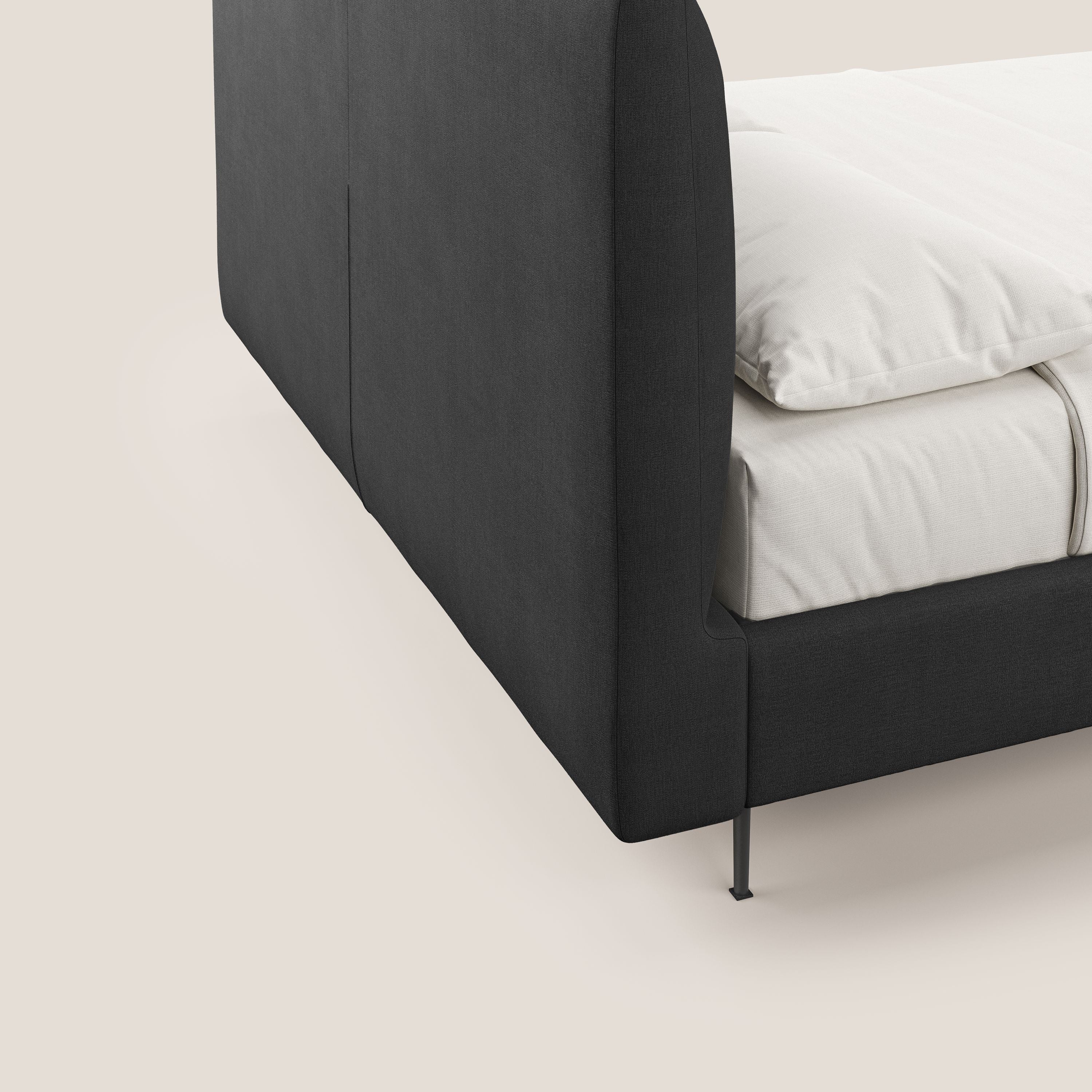 Calliope letto imbottito piedini alti completamente sfoderabile in tessuto smacchiabile T17 antracite - divani.store