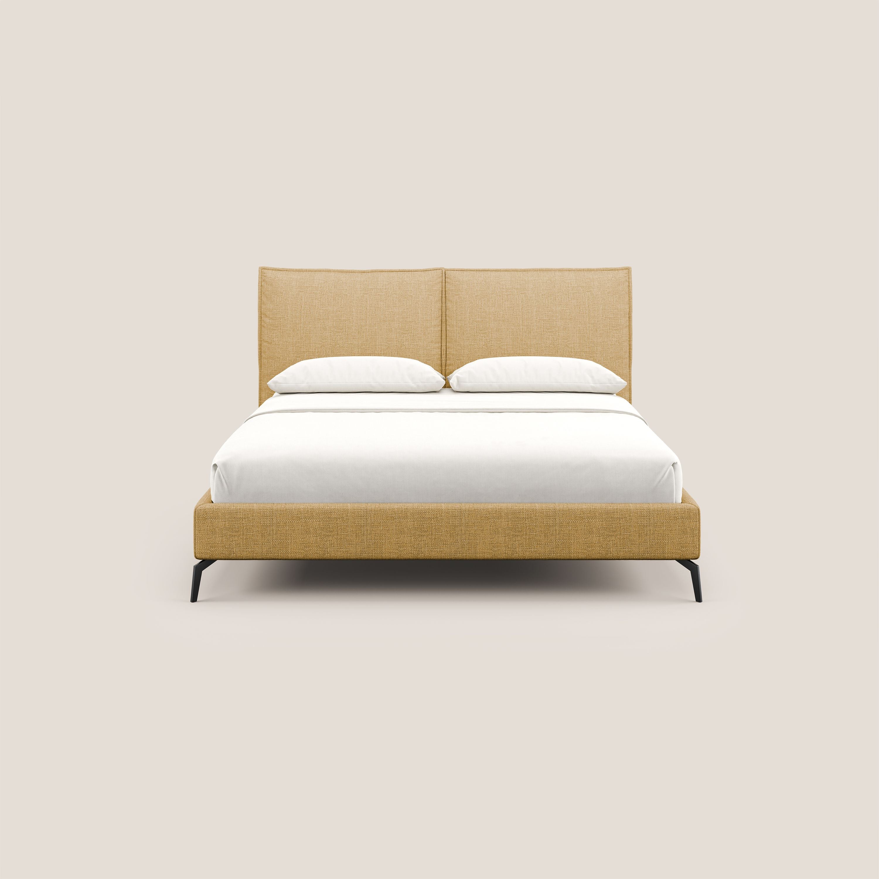 Cloe letto imbottito con piedi in metallo sfoderabile in tessuto fiammato impermeabile T06 giallo - divani.store