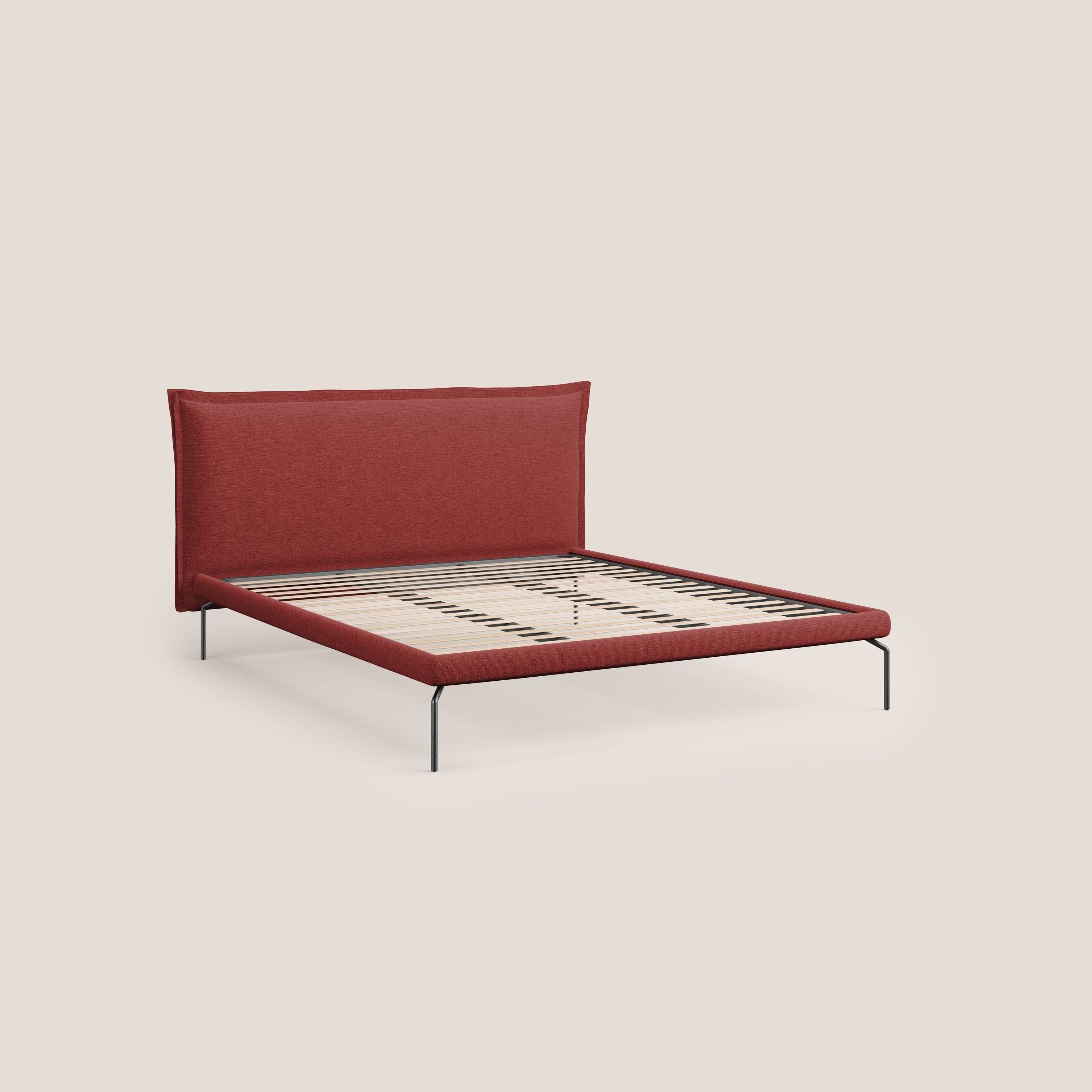 Eric letto imbottito design minimal in morbido tessuto impermeabile T14 rosso - divani.store