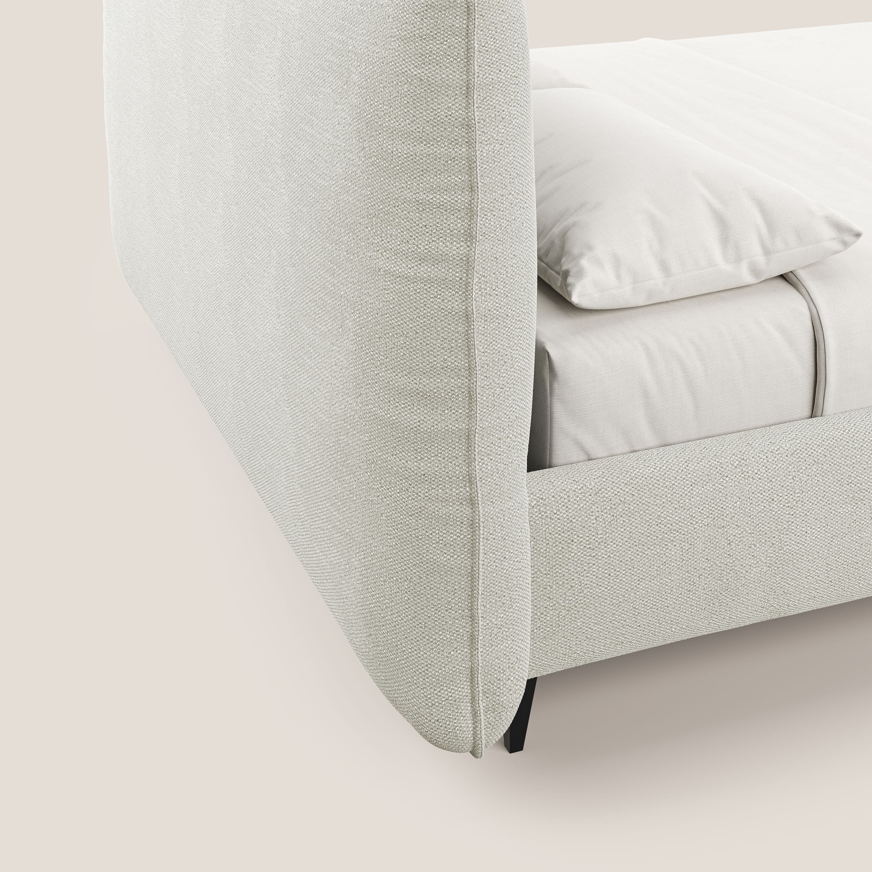 EROS letto imbottito in piuma con vano contenitore in pregiato e fresco bouclet smacchiabile T16 panna - divani.store