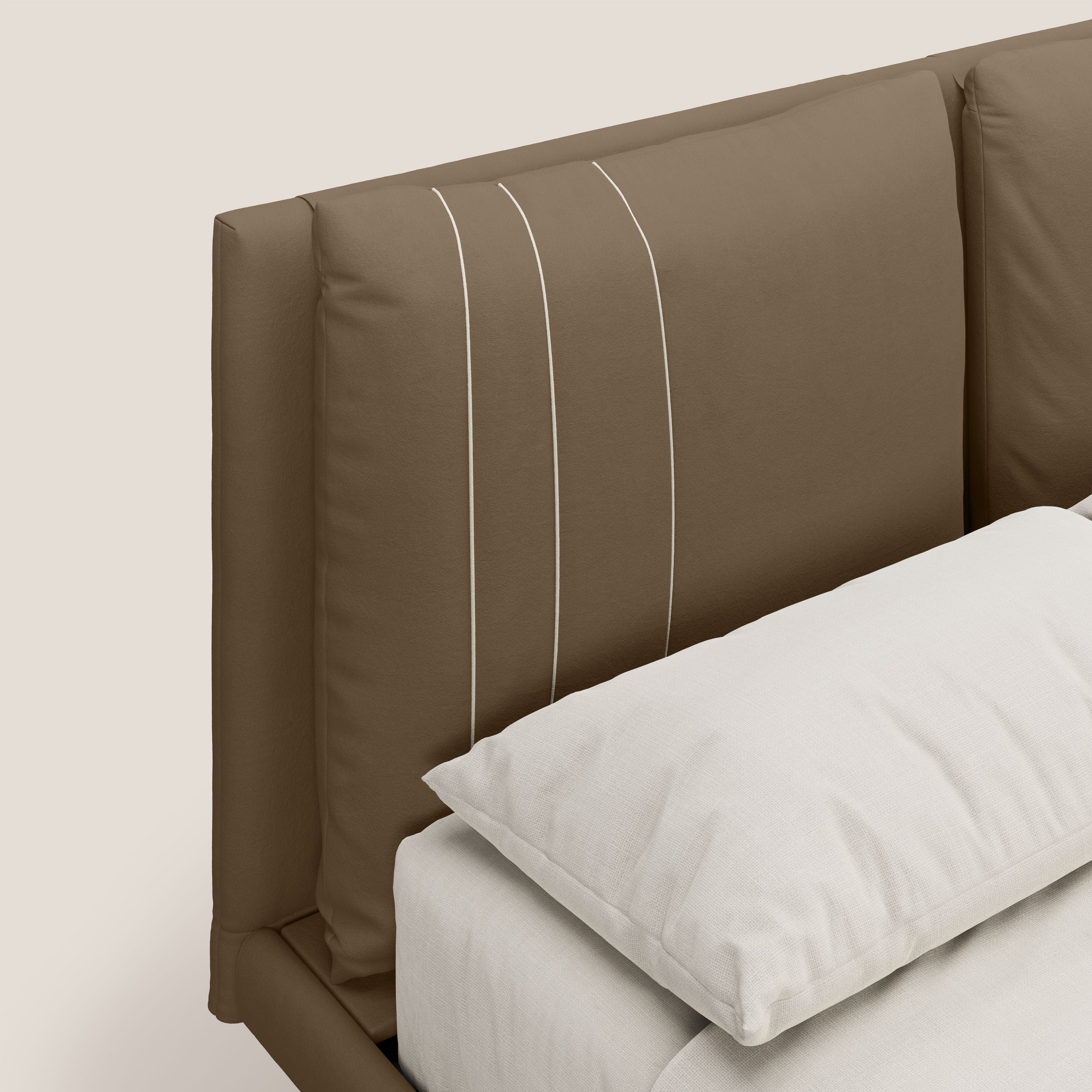 Giselle letto moderno con cuscini testata regolabili con tasche in microfibra impermeabile T11 marrone - divani.store