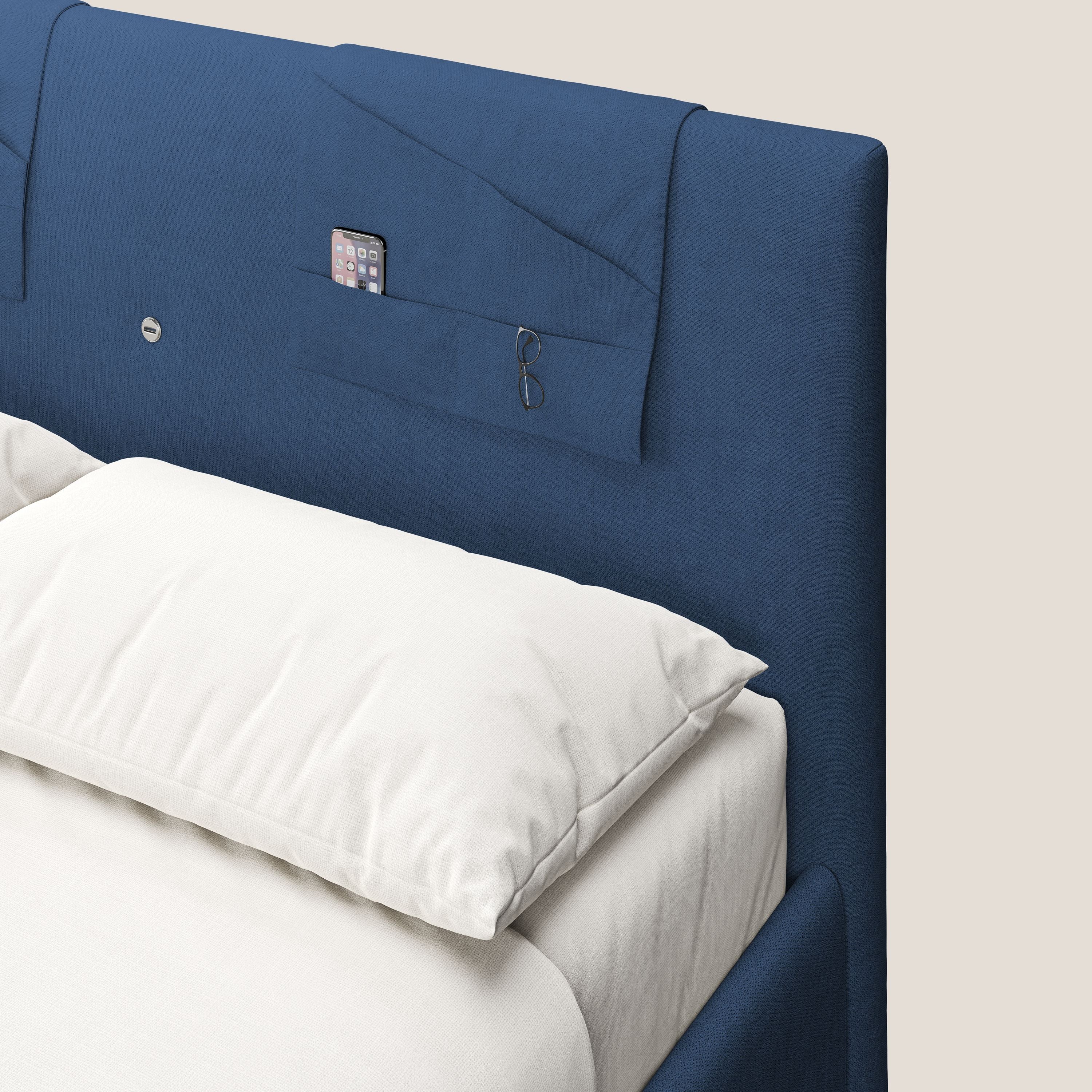 Horus letto imbottito contenitore e presa USB sulla testata in tessuto impermeabile T02 blu - divani.store
