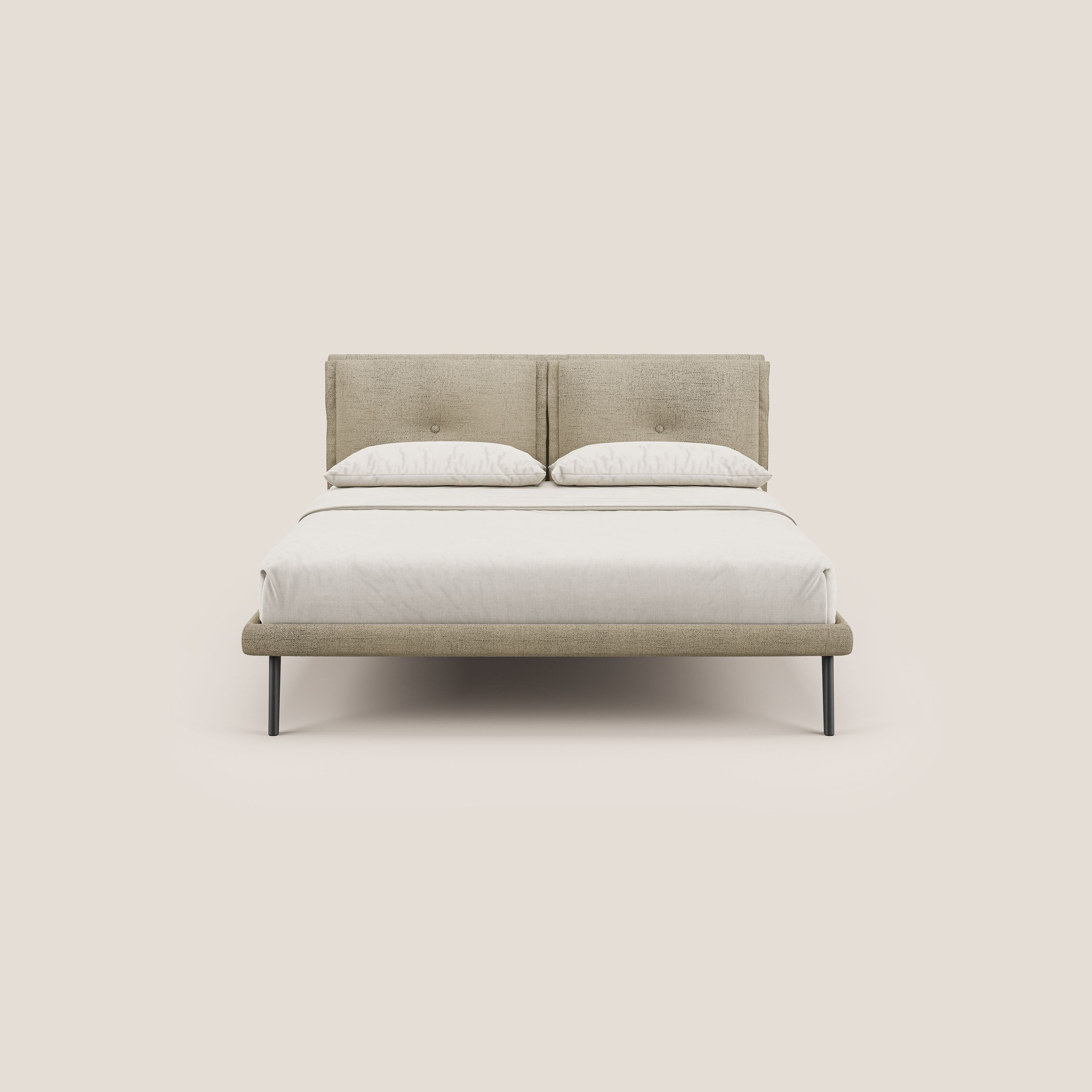 Ibuki letto con cuscini trapuntati regolabili e piedi in mogano in tessuto fiammato impermeabile T03 beige - divani.store