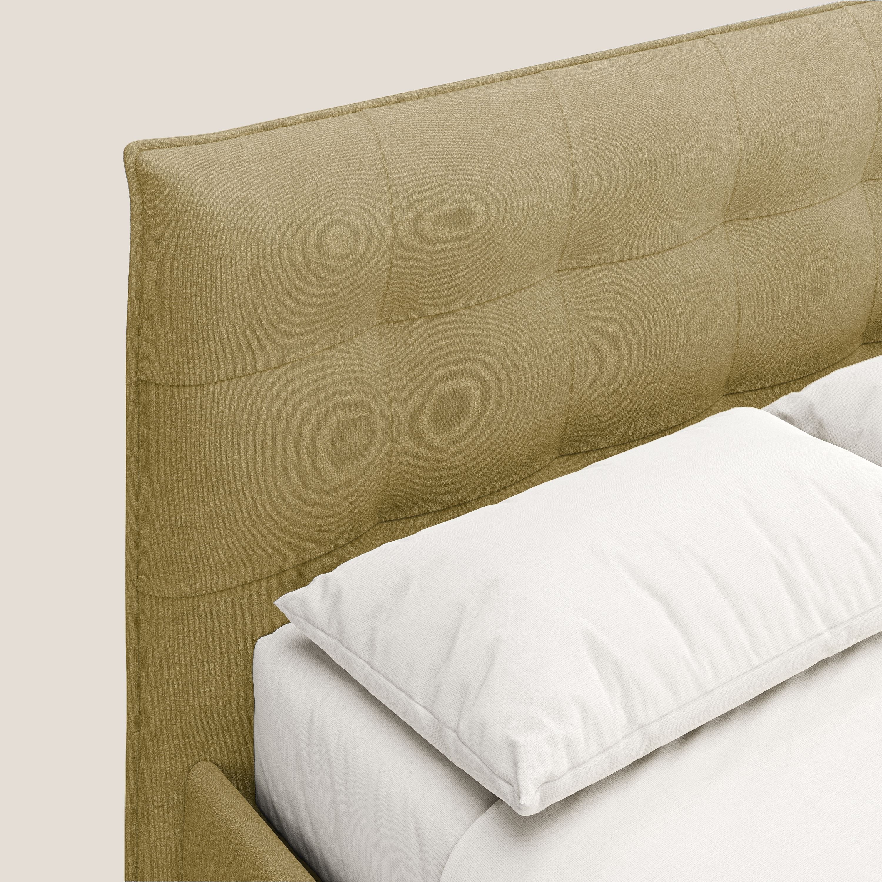 Liam letto contenitore con testata trapuntata in tessuto smacchiabile T17 giallo - divani.store