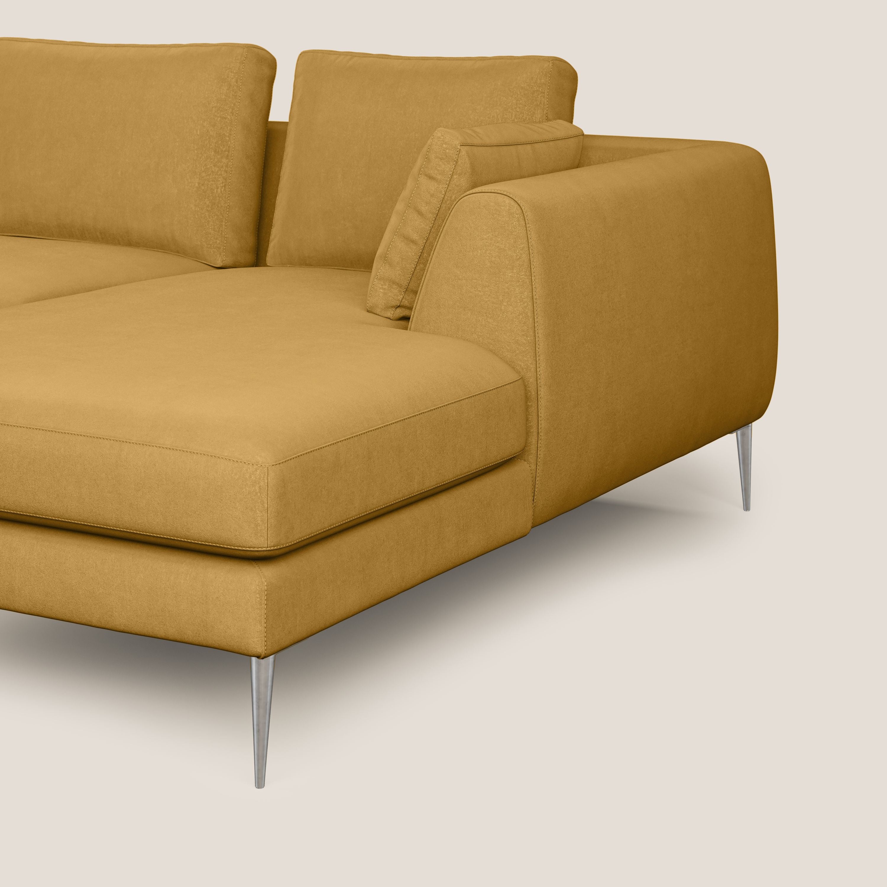 Plano divano moderno angolare con penisola in microfibra smacchiabile T11 giallo - divani.store