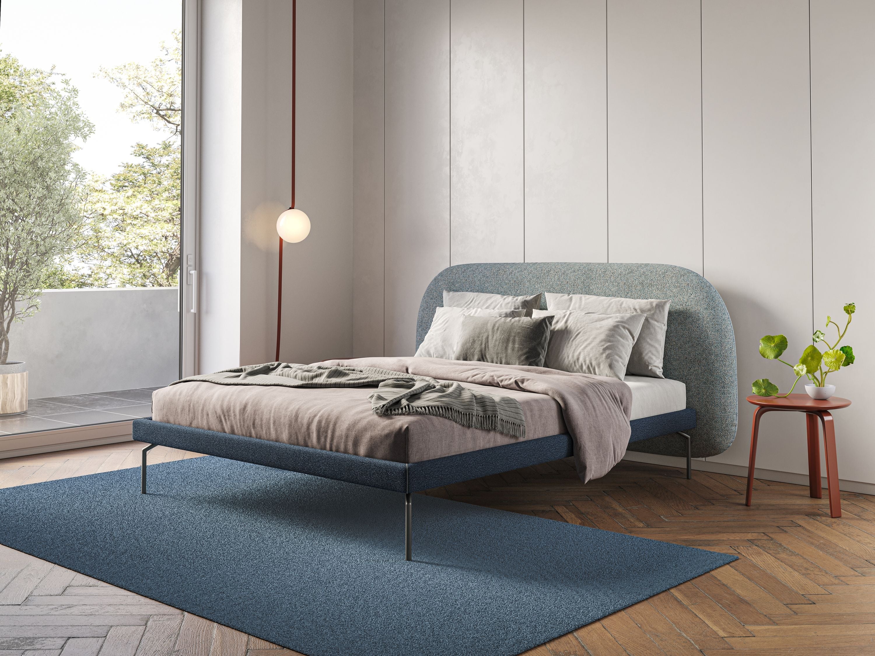 Soleil letto imbottito di design con piedi alti in metallo in bouclet smacchiabile T12 carta da zucchero - divani.store