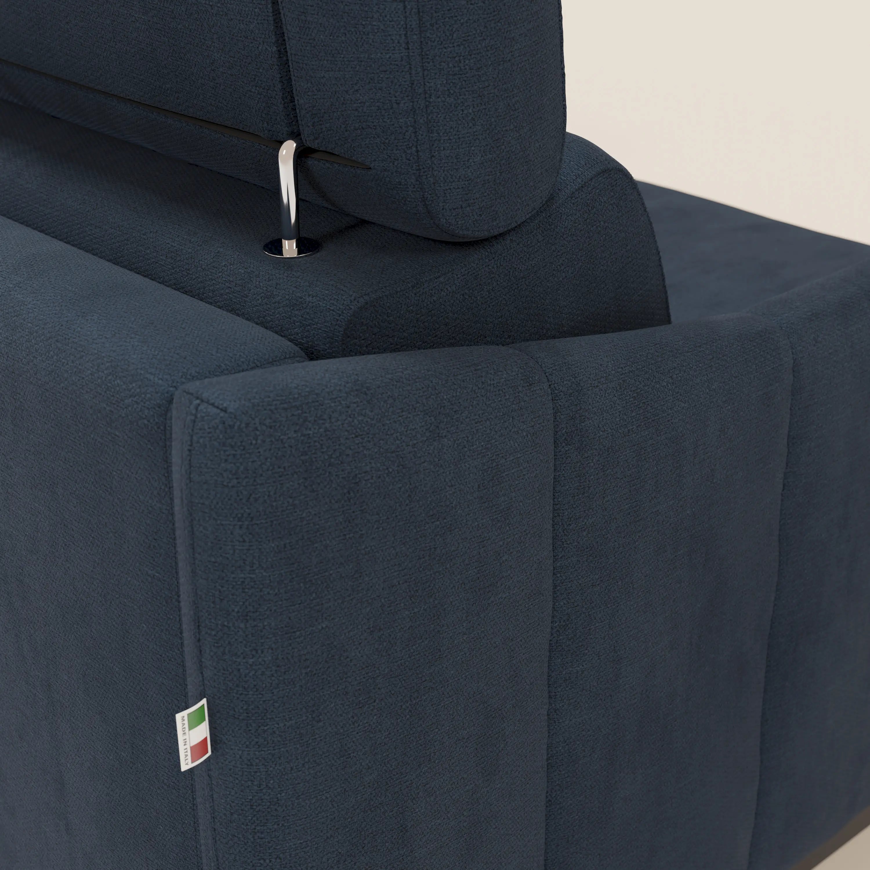 Loto Divano Letto Angolare con Penisola contenitore, Poggiatesta, Materasso Alto H18 in morbido tessuto impermeabile T14 - divani.store