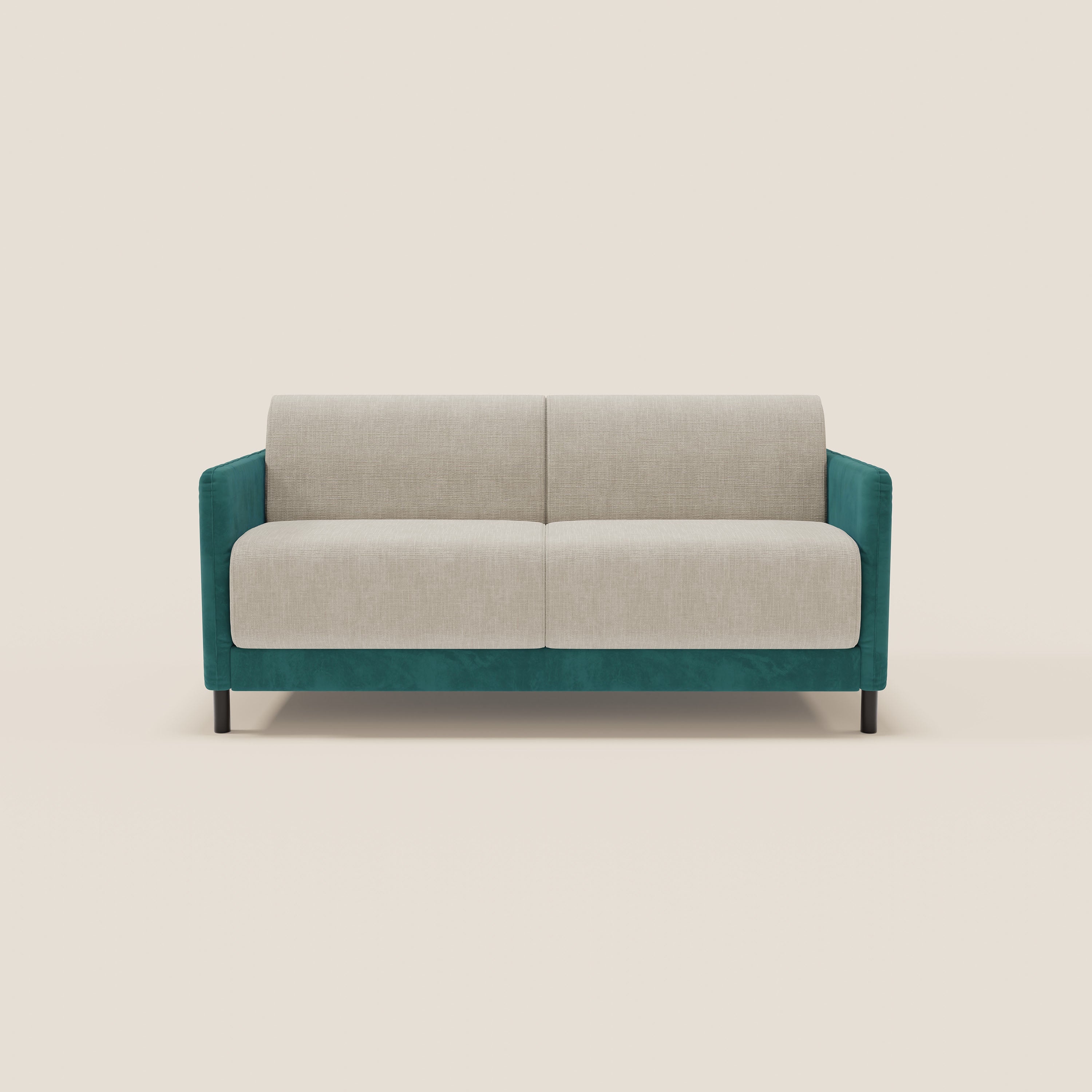 Il divano letto Narciso di Divani.Store è un elegante biposto dal design bicolore: struttura in microfibra smacchiabile ed eleganti cuscini impermeabili in petrolio-panna T06, adagiati su quattro gambe nere su sfondo beige chiaro.