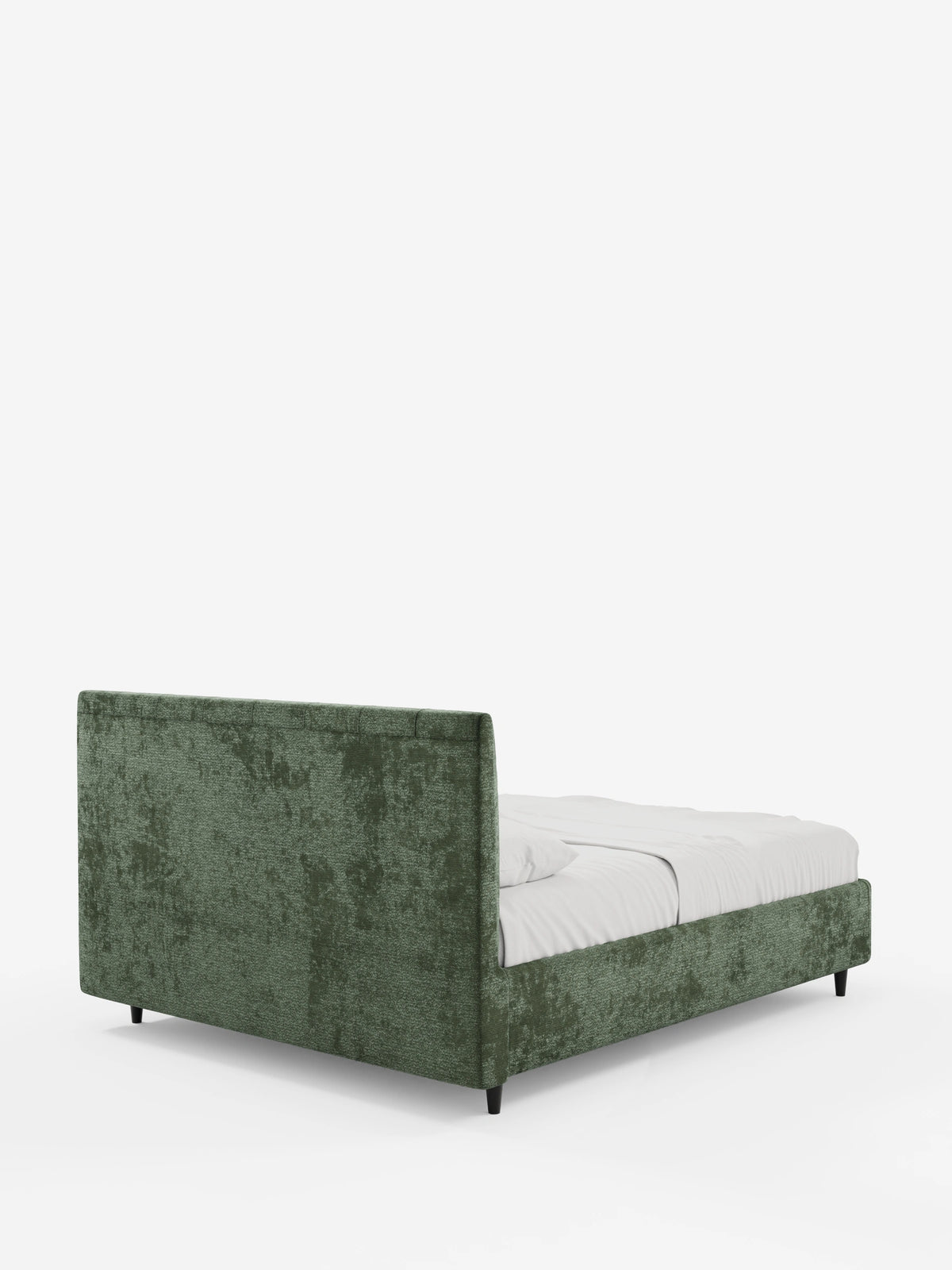 Una vista dall'angolo posteriore del letto imbottito ONYX con contenitore e testiera verticale in tessuto certificato Oeko-Tex® color verde muschio, dalla trama ruvida, caratterizzato da una testiera alta e verticale e da gambe corte e scure su uno sfondo bianco.