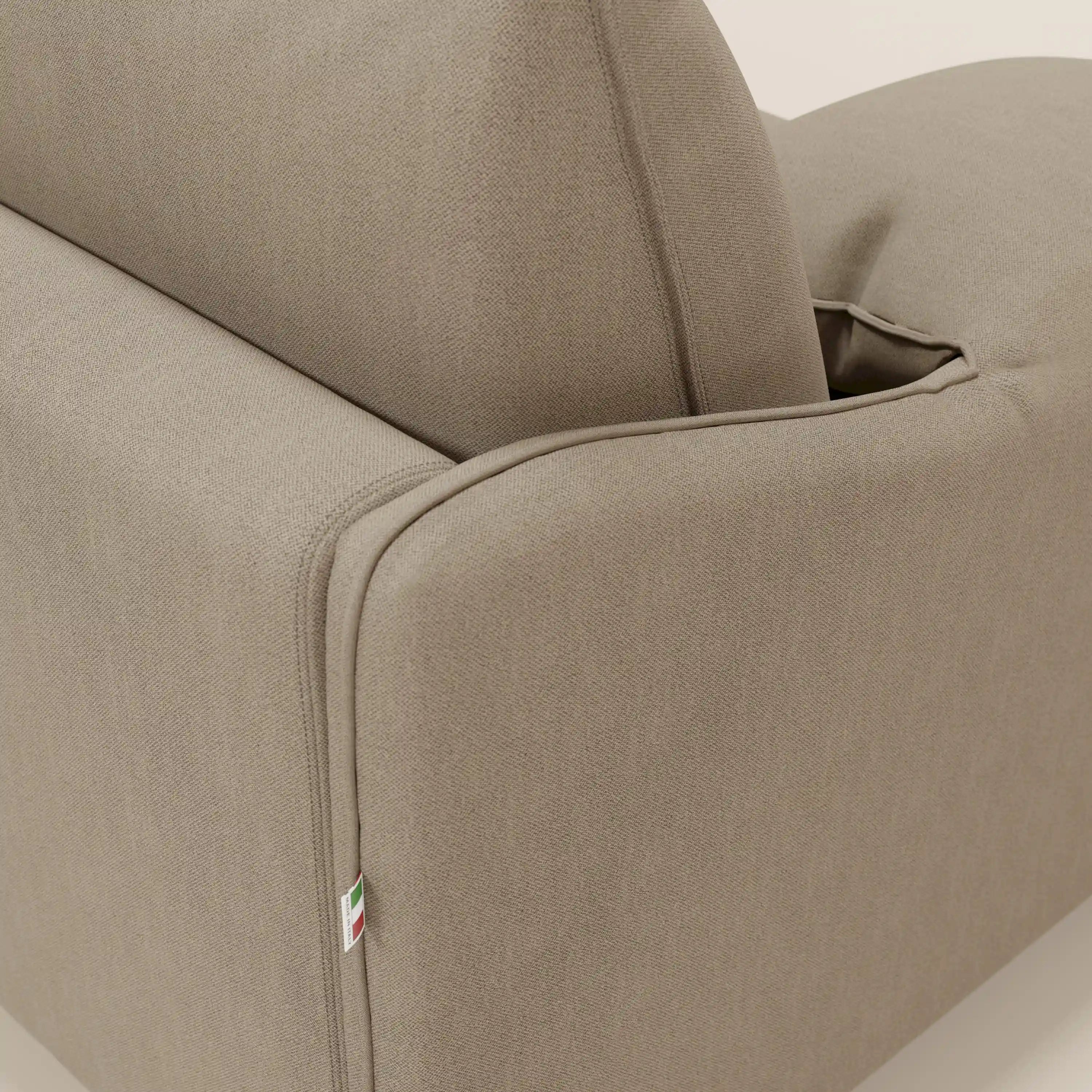 Primula divano letto angolare con materasso H18 cm - penisola contenitore in tessuto smacchiabile T05 - divani.store