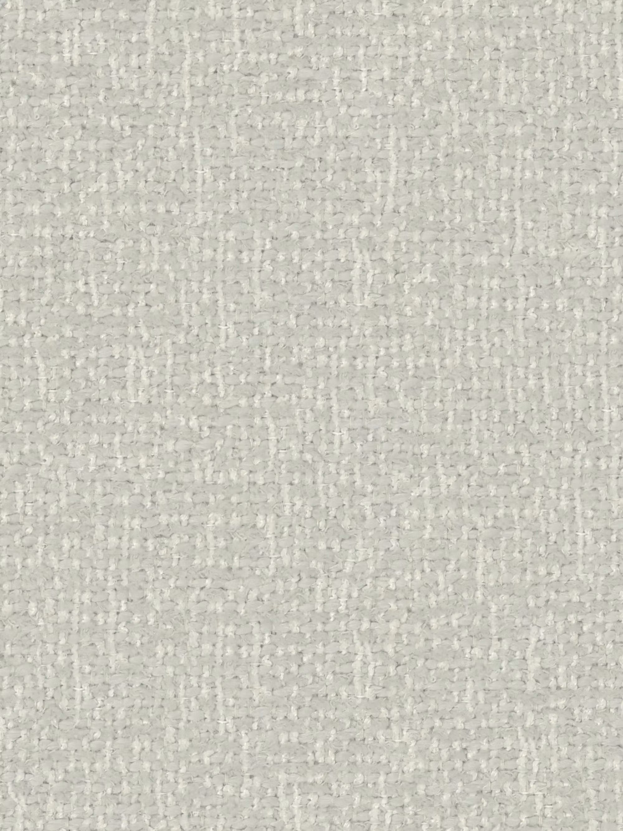 Primo piano sul tessuto misto cotone grigio chiaro della sedia Antea con braccioli di Divani.Store, caratterizzato da una delicata trama intrecciata e da un motivo a griglia irregolare: perfetto per conferire un tocco di eleganza alla sala da pranzo.