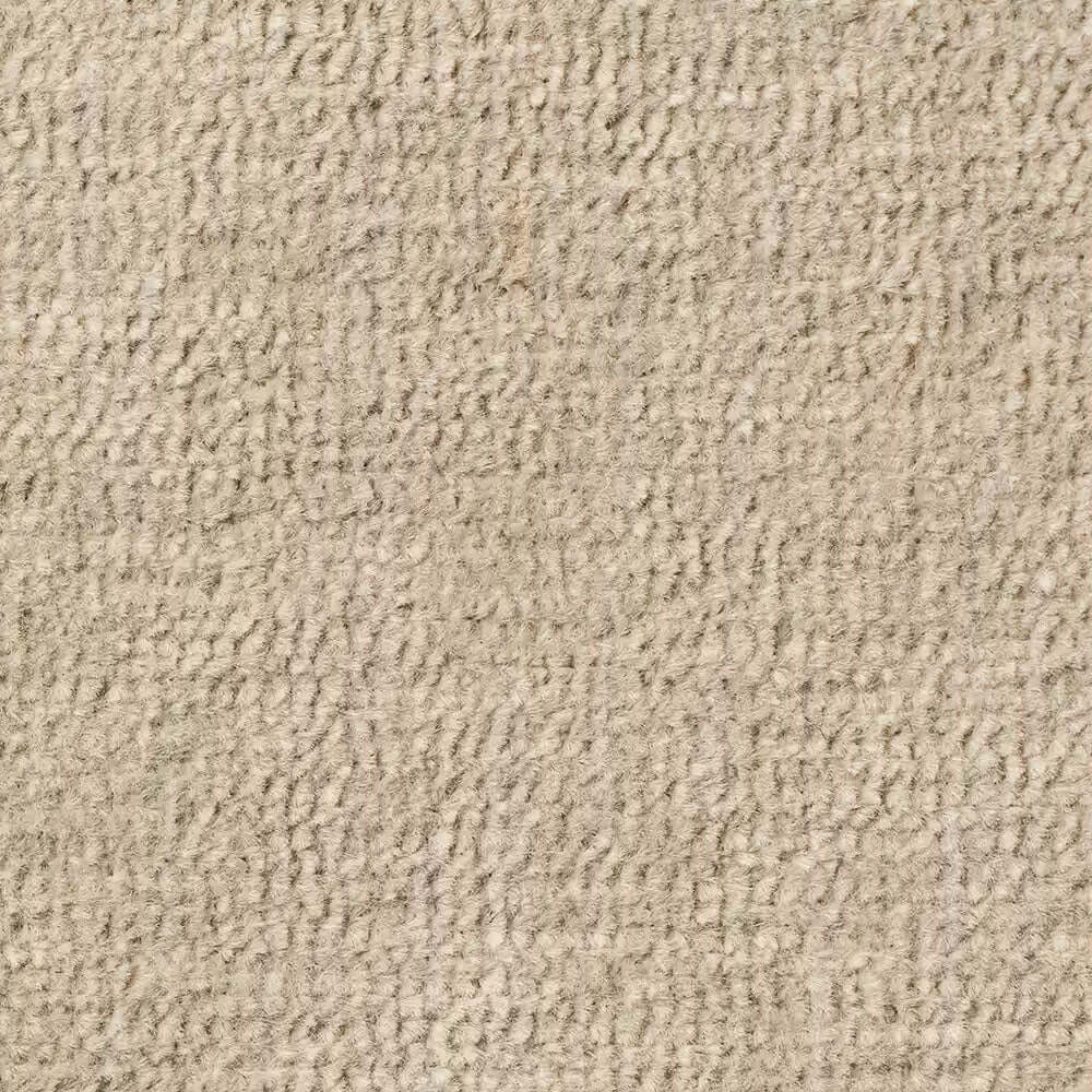 Primo piano di T31 BOLERO di Divani.Store: un tessuto beige con lavorazione ad anello, morbido al tatto, resistente alle macchie, impermeabile (Fast Clean), non restringente e caratterizzato da una trama ondulata per un look elegante e uniforme.