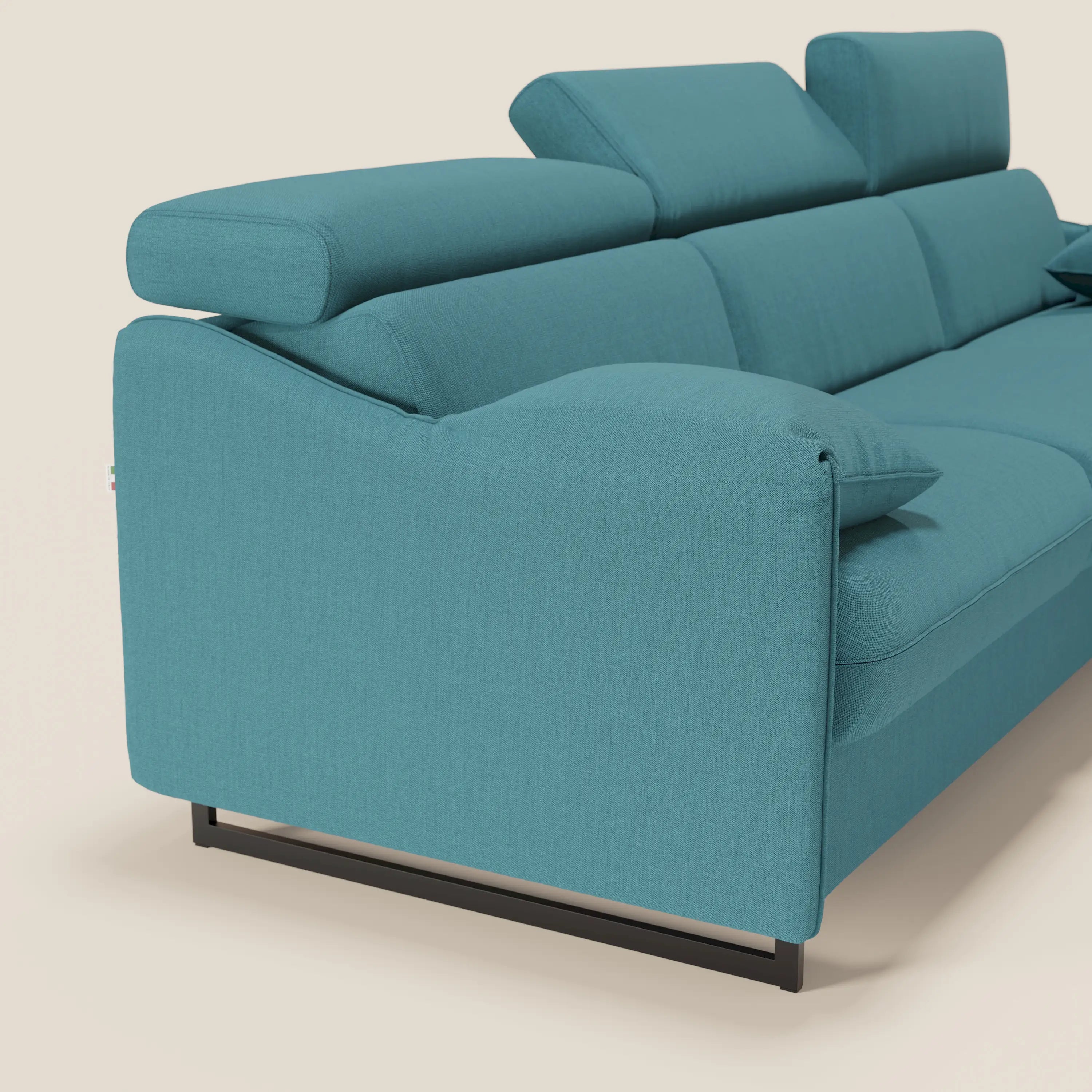 Violetta Divano Letto Angolare con Penisola contenitore, Poggiatesta e Materasso Alto H18 in tessuto impermeabile T13 - divani.store