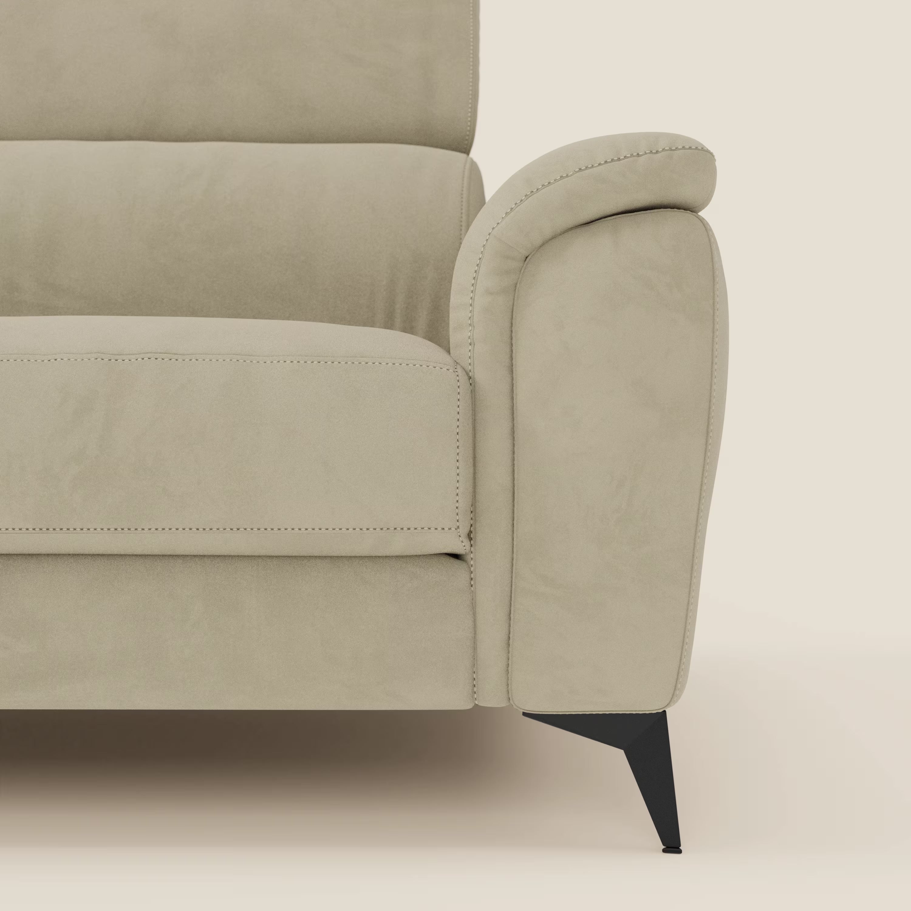 Arcos 3-Sitzer-Sofa – hohe Füße und verstellbare Kopfstützen aus wasserabweisender Mikrofaser T11 beige