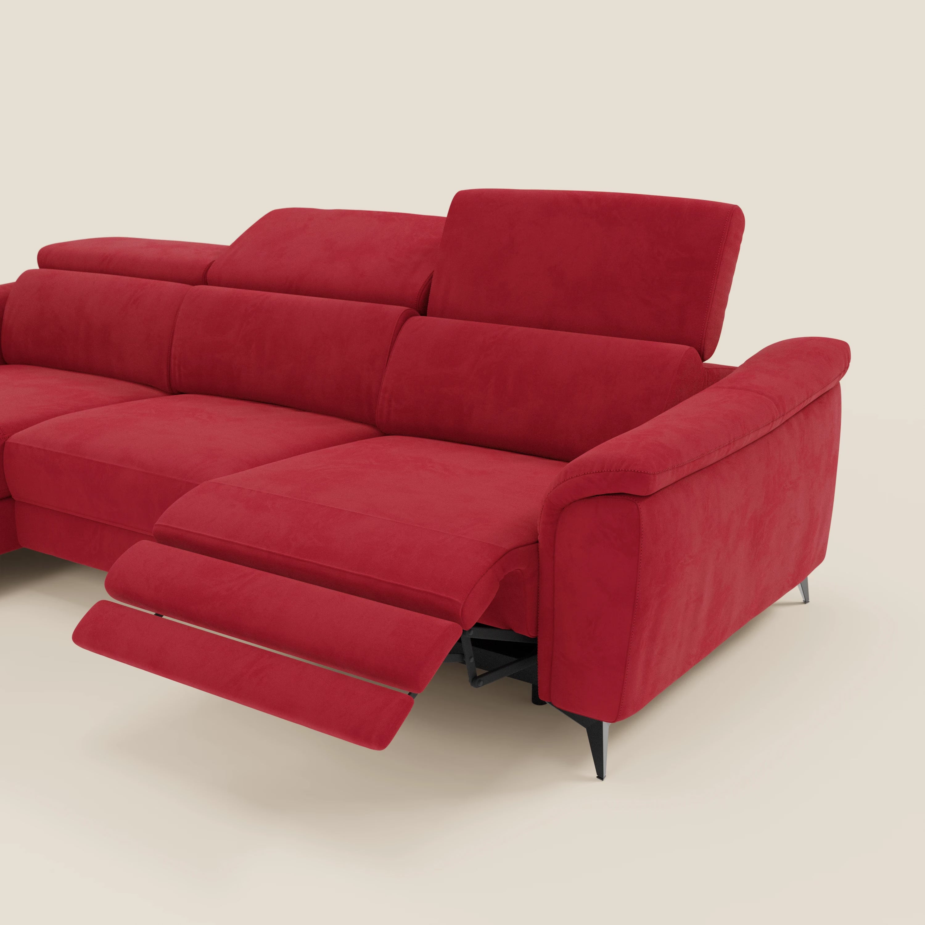 Arcos Sofa mit Halbinsel – hohe Füße und verstellbare Kopfstützen aus wasserfester Mikrofaser T11 rot