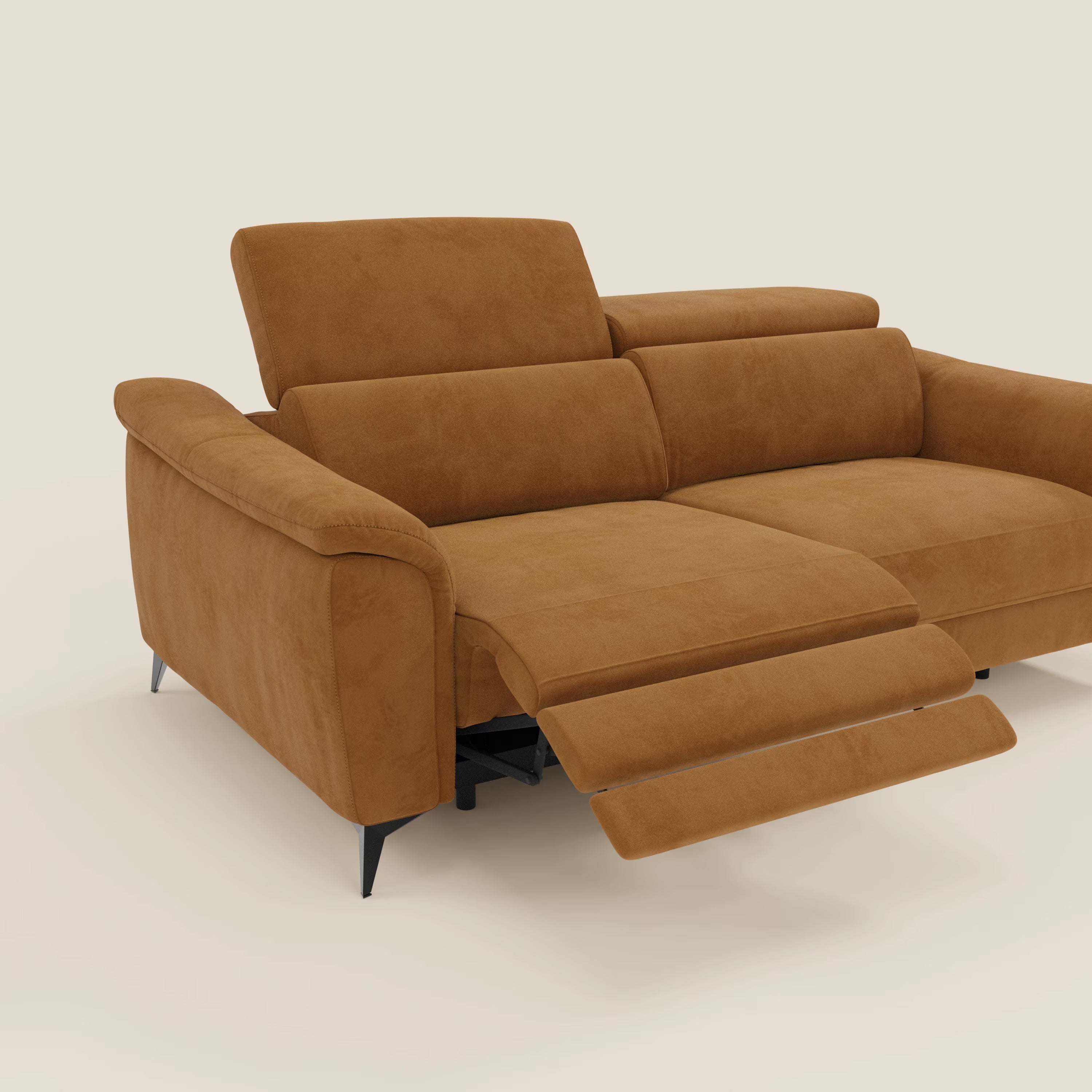 Arcos 3-Sitzer-Sofa – hohe Füße und verstellbare Kopfstützen aus wasserabweisender Mikrofaser T11 lederfarben