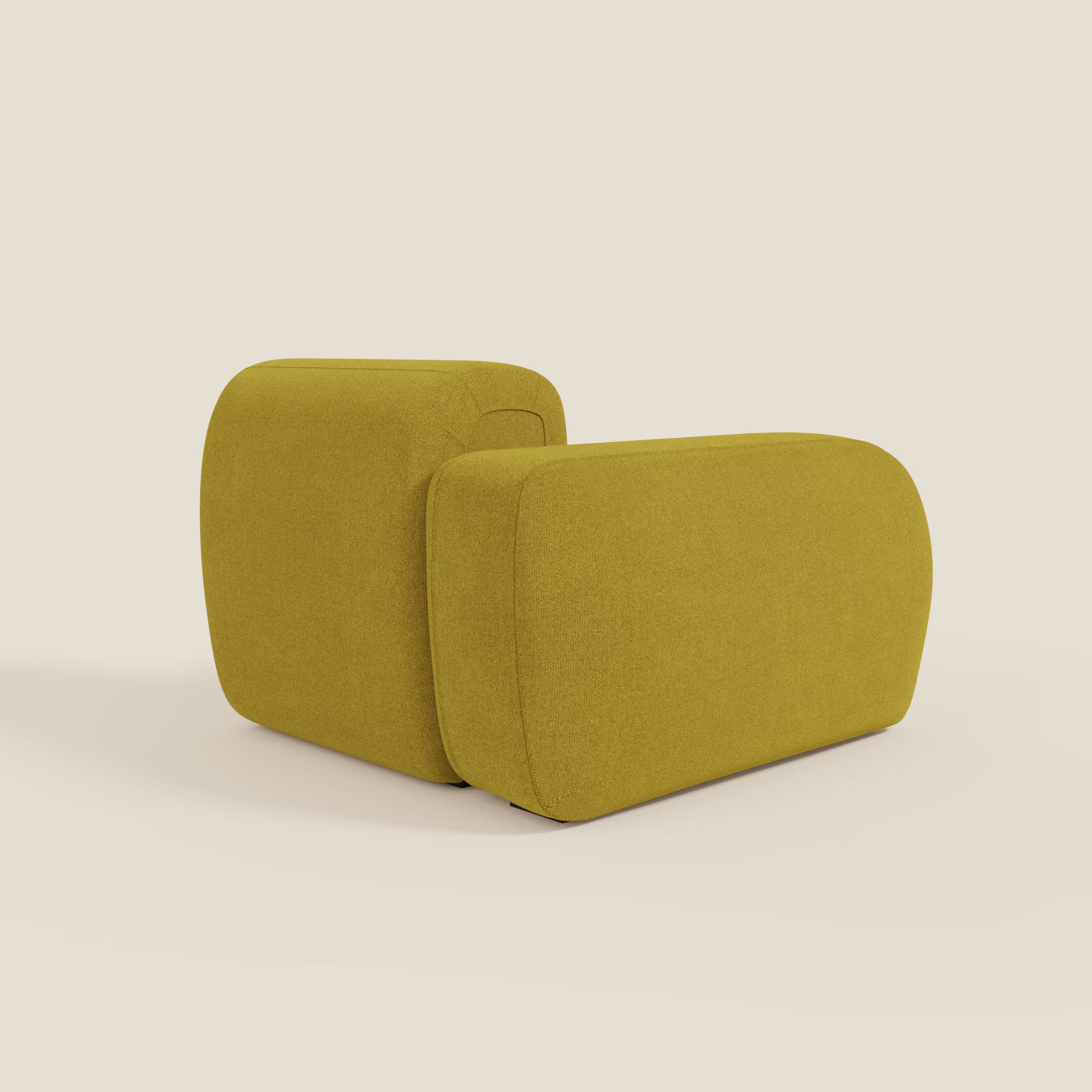 Il BonBon modulo terminale 105 cm di Divani.Store è caratterizzato da un design moderno e minimalista con bordi lisci e arrotondati e una forma squadrata. Rivestito in tessuto antimacchia T23 giallo sole, spicca su uno sfondo bianco sporco.