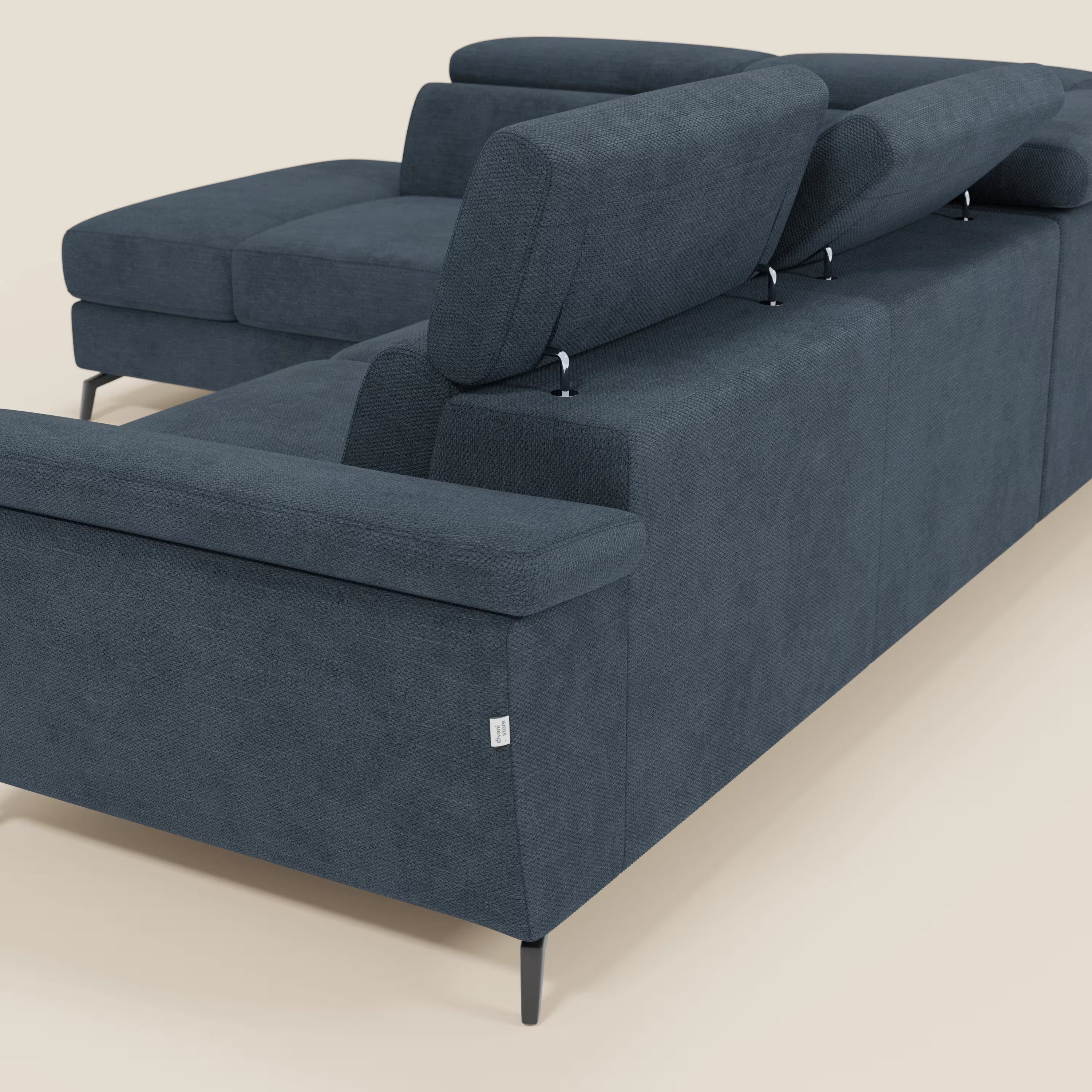 Estro Ecksofa mit Ausziehfunktion – verstellbare Kopfstützen aus wasserfestem Stoff T14 blau