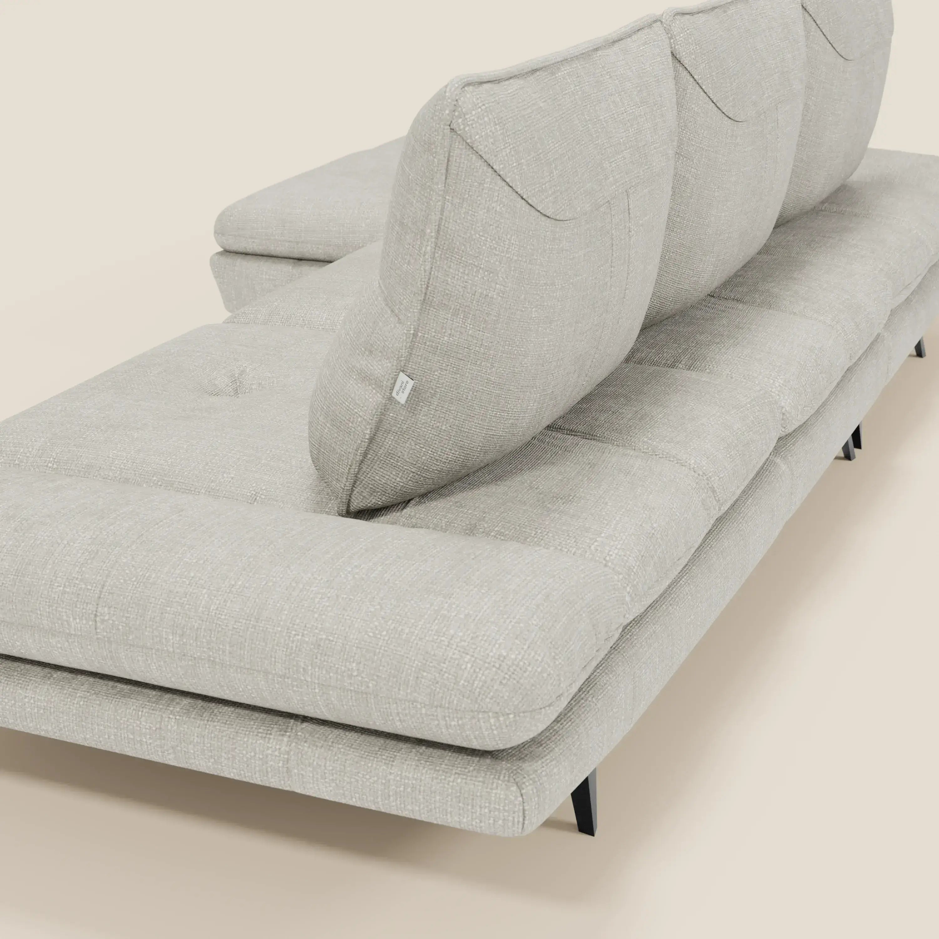 Ardex Sofa mit Halbinsel – verschiebbare Rückenlehnen und verstellbare Armlehnen aus elegantem, wasserfestem Stoff T06 hellgrau