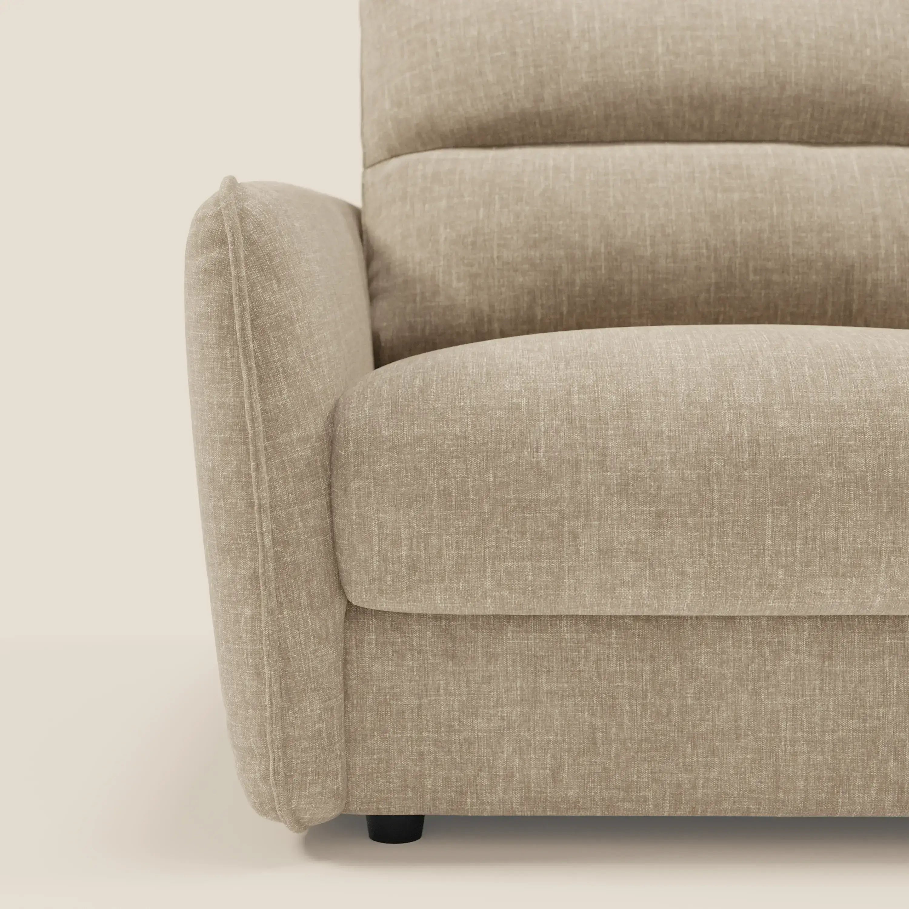 Elios Schlafsofa mit weichen Rückenkissen aus abwaschbarem Stoff T24 beige