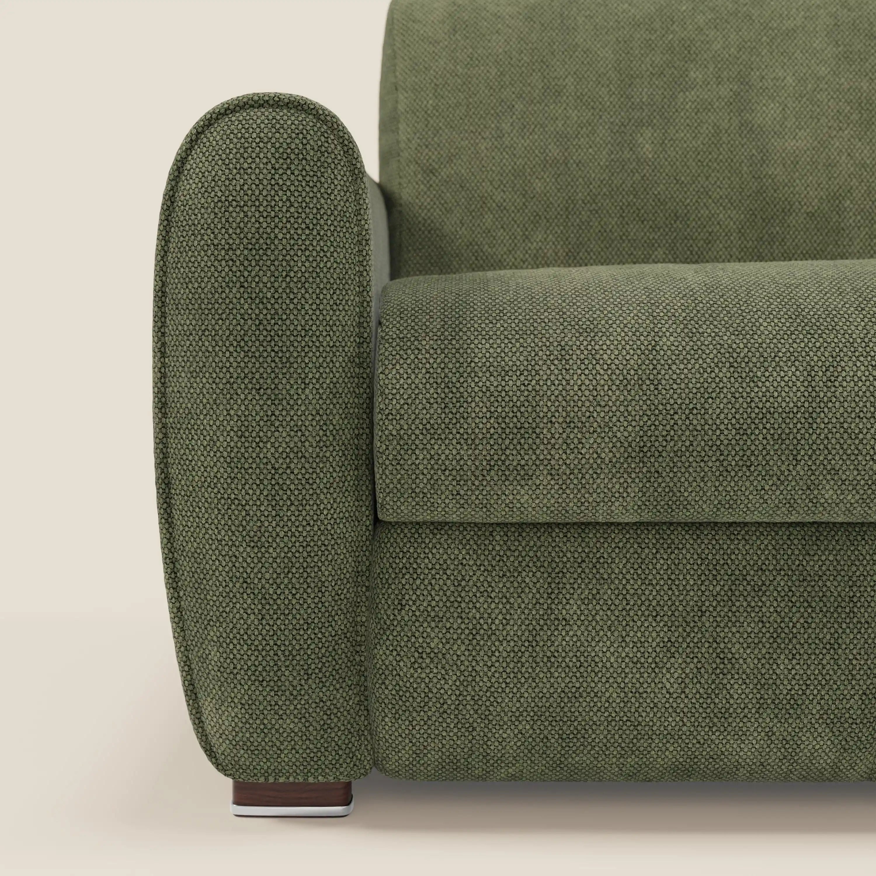 Kaleo Modernes Schlafsofa mit Matratze H17 cm – aus edlem, wasserabweisendem Stoff T26 moosgrün