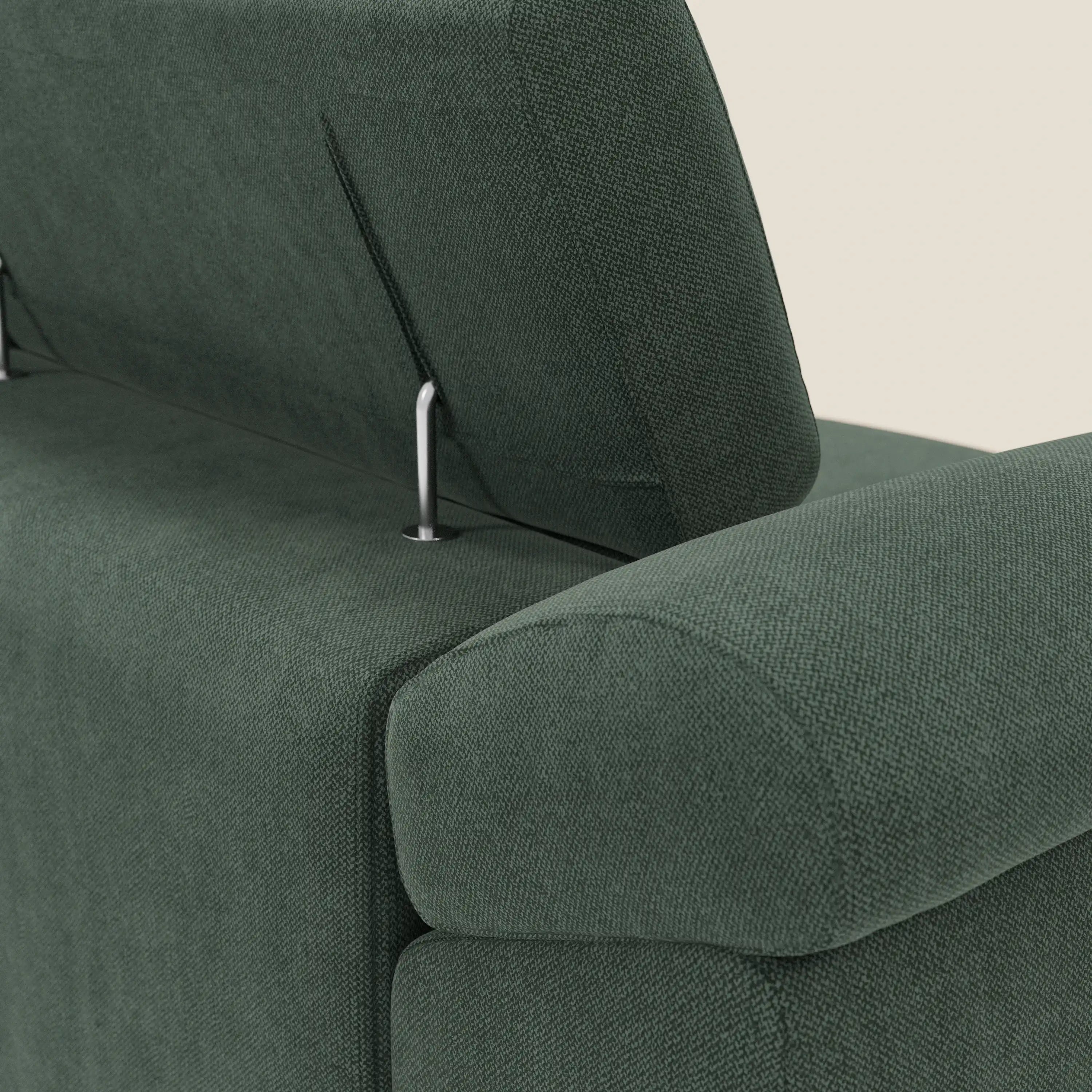 Donatello Sofa 265 cm mit 3 ausziehbaren Sitzen, Armlehnen mit Staufach und verstellbaren Kopfstützen aus abwaschbarem Stoff T23 grün