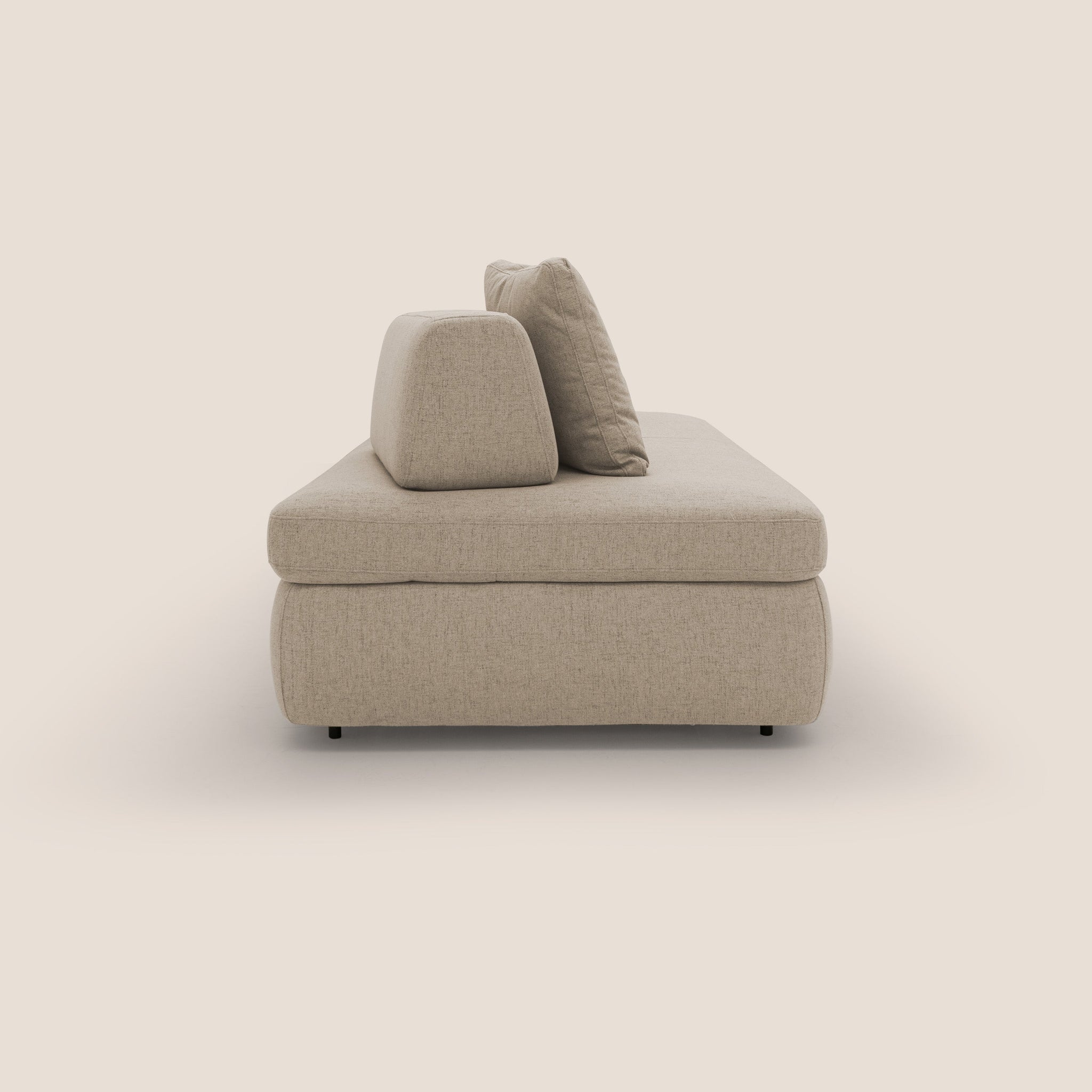 GRANSASSO Schlafsofa mit innovativem DESIGN aus wasserfestem Stoff T03